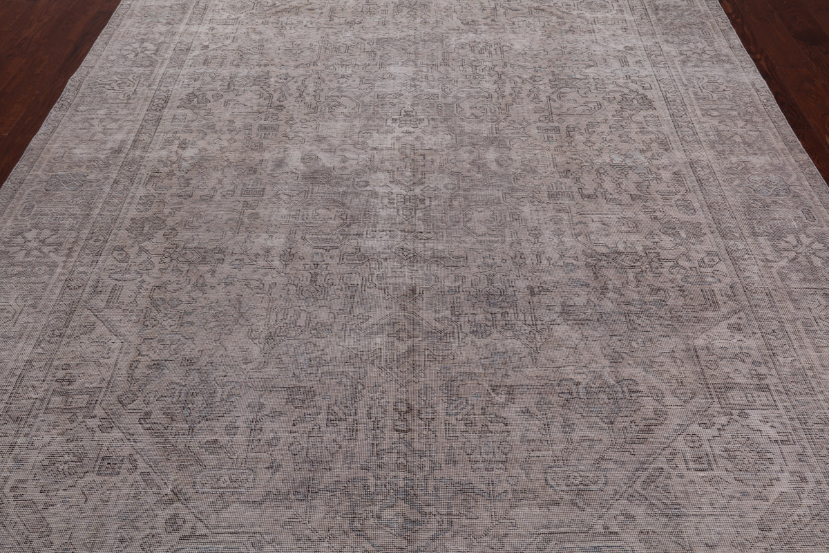 SUPER SALE Ivory Persian Vintage White Wash Hand Knotted Wool Rug - 7' 10" X 10' 10"