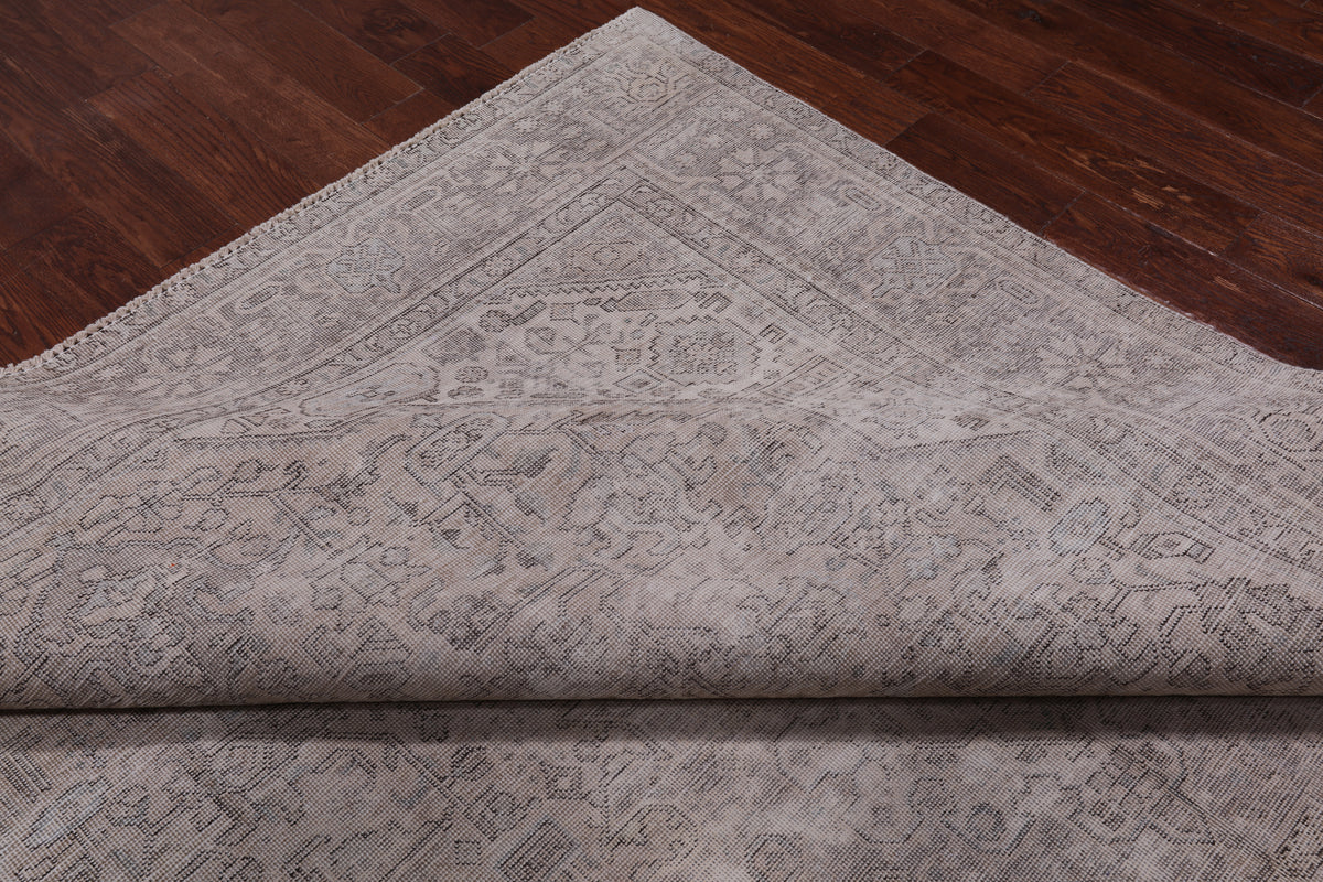 SUPER SALE Ivory Persian Vintage White Wash Hand Knotted Wool Rug - 7' 10" X 10' 10"