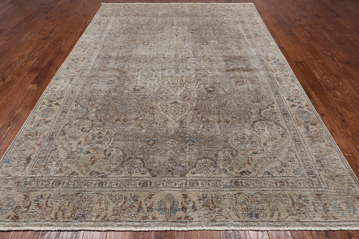 SUPER SALE Persian Vintage White Wash Hand Knotted Wool Rug - 8' 0" X 11' 1"
