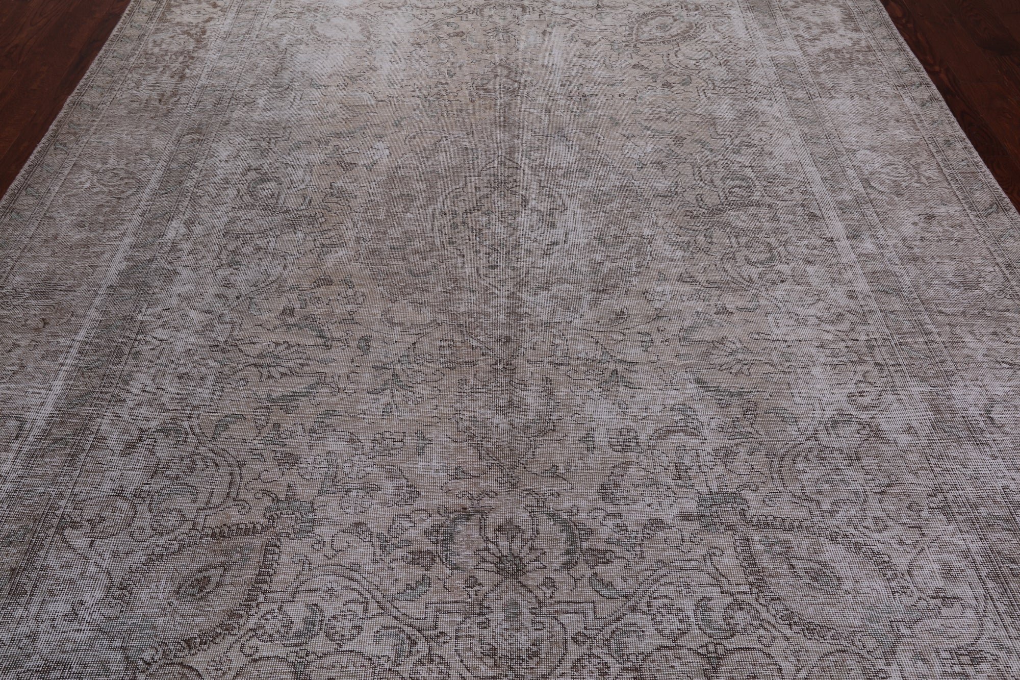 SUPER SALE Ivory Persian Vintage White Wash Hand Knotted Wool Rug - 7' 10" X 10' 10"