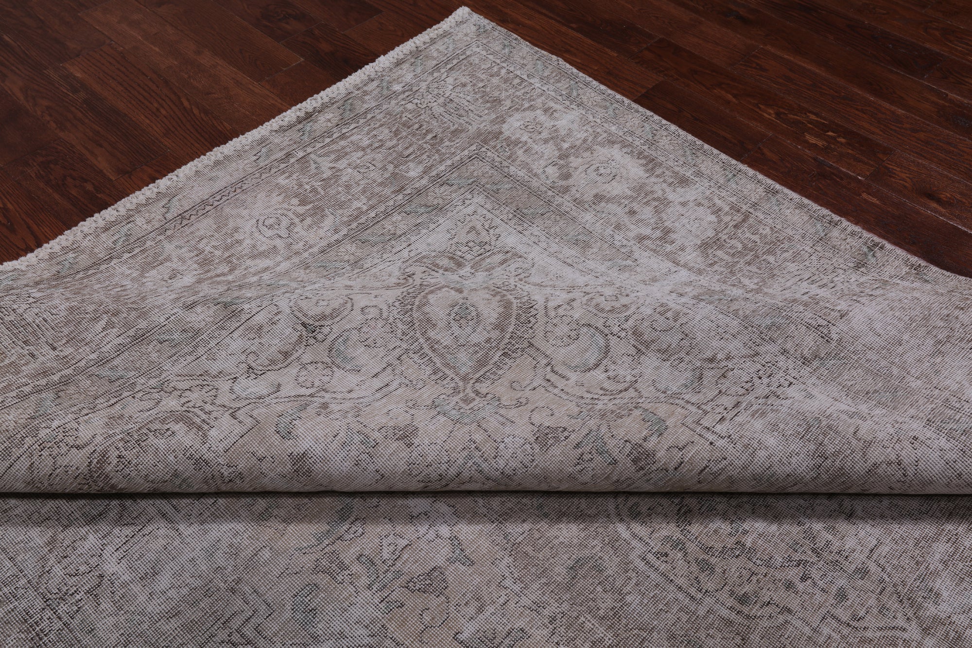 SUPER SALE Ivory Persian Vintage White Wash Hand Knotted Wool Rug - 7' 10" X 10' 10"