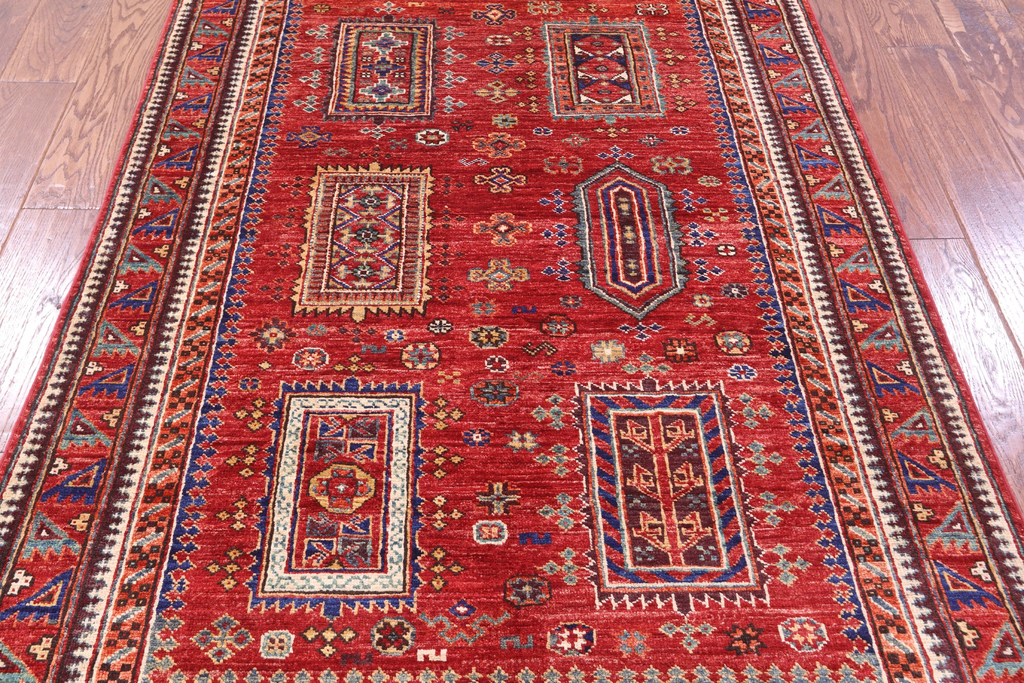 Red Persian Fine Serapi Hand Knotted Wool Rug - 3' 11" X 5' 9" - Golden Nile