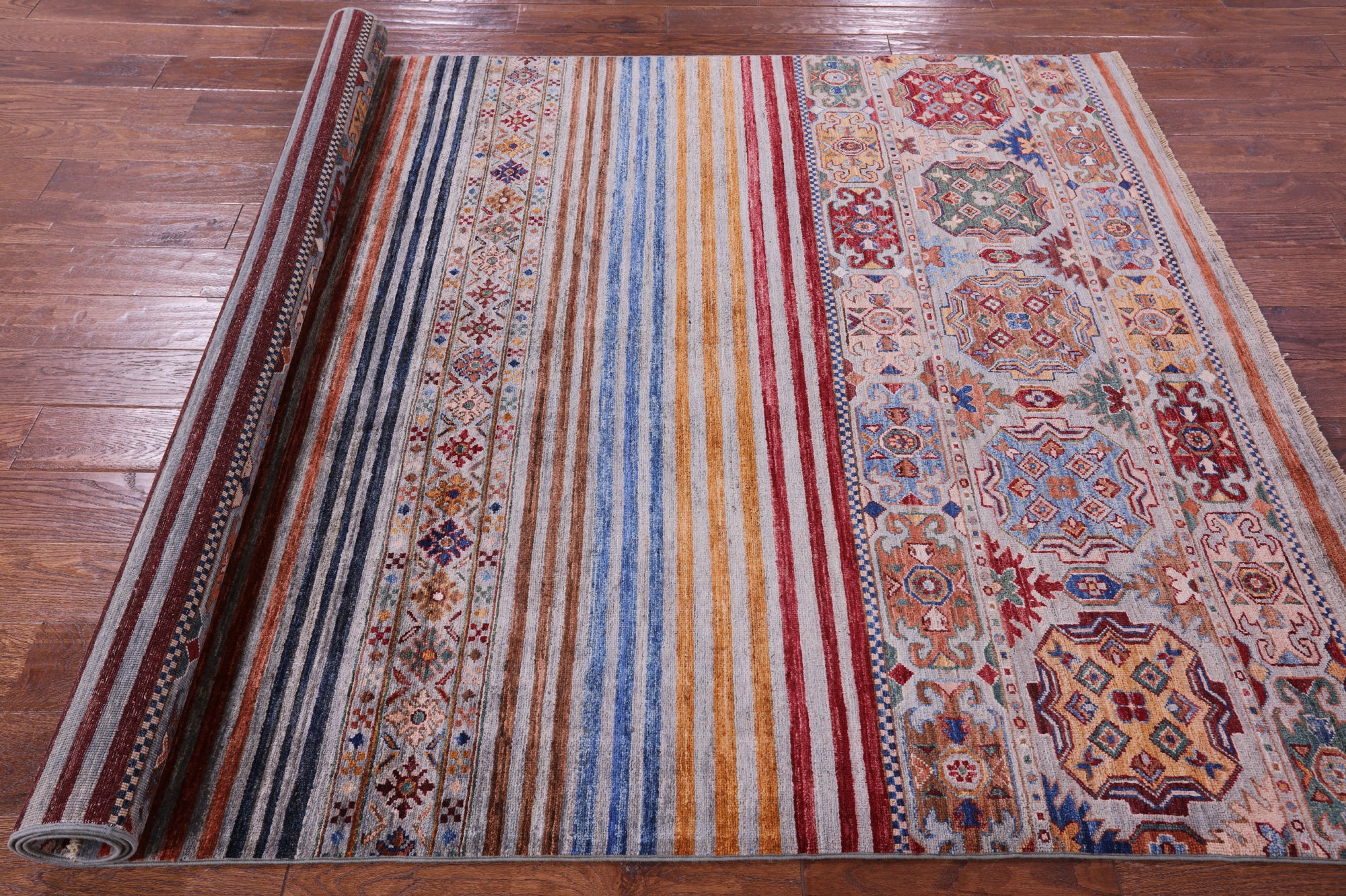 Khorjin Persian Gabbeh Hand Knotted Wool Rug - 5' 8" X 8' 4" - Golden Nile