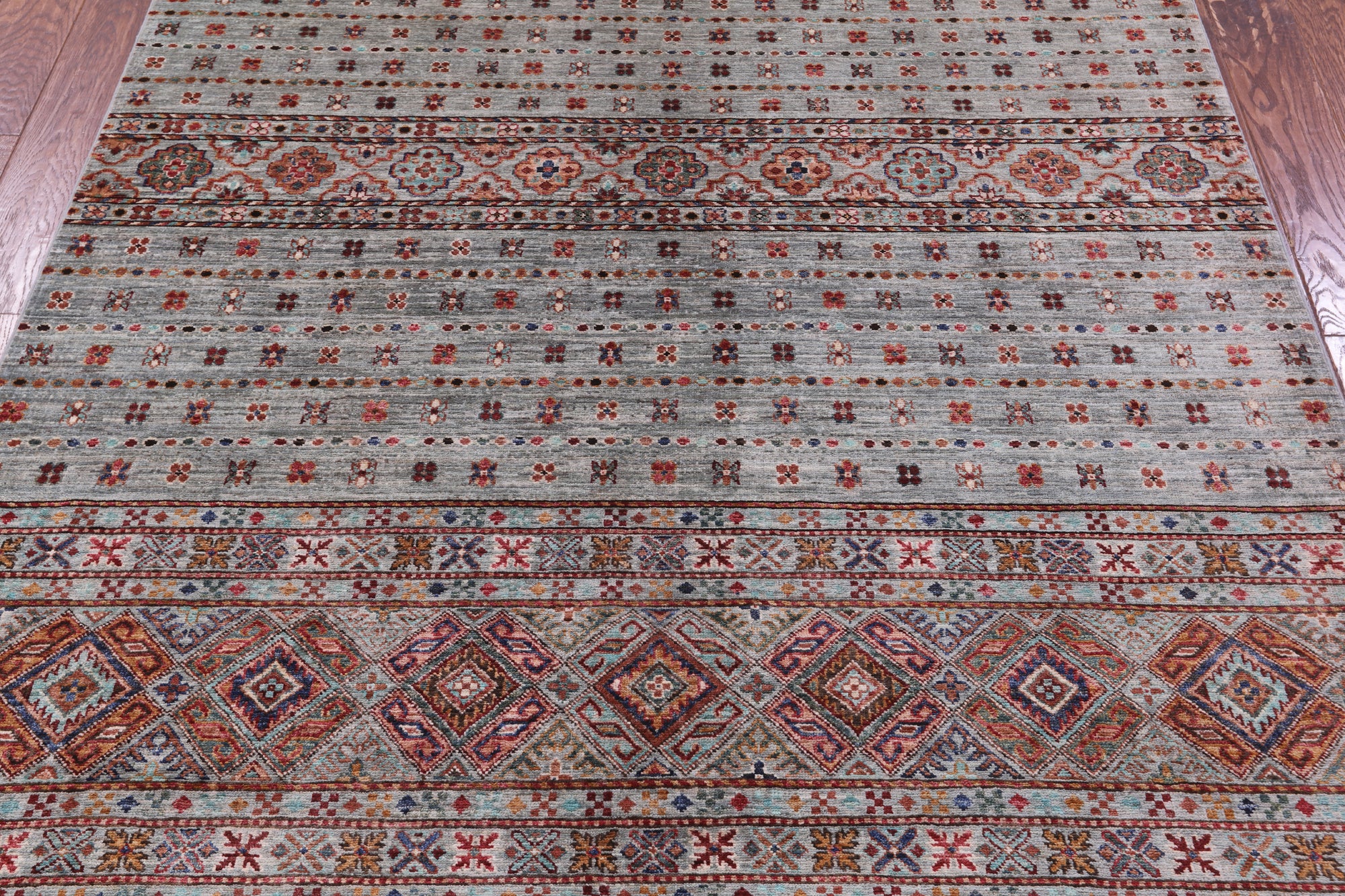 Grey Khorjin Persian Gabbeh Hand Knotted Wool Rug - 5' 5" X 7' 7" - Golden Nile