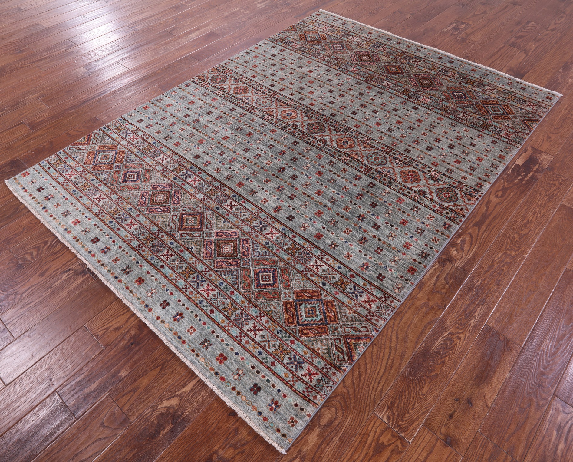 Grey Khorjin Persian Gabbeh Hand Knotted Wool Rug - 5' 5" X 7' 7" - Golden Nile