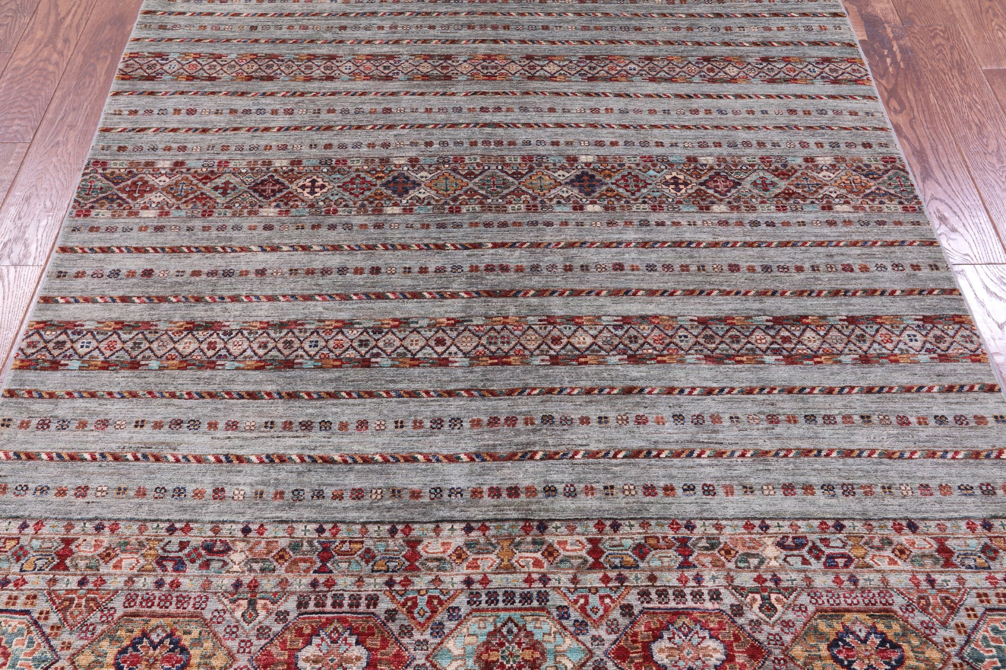 Grey Khorjin Persian Gabbeh Hand Knotted Wool Rug - 5' 5" X 7' 10" - Golden Nile