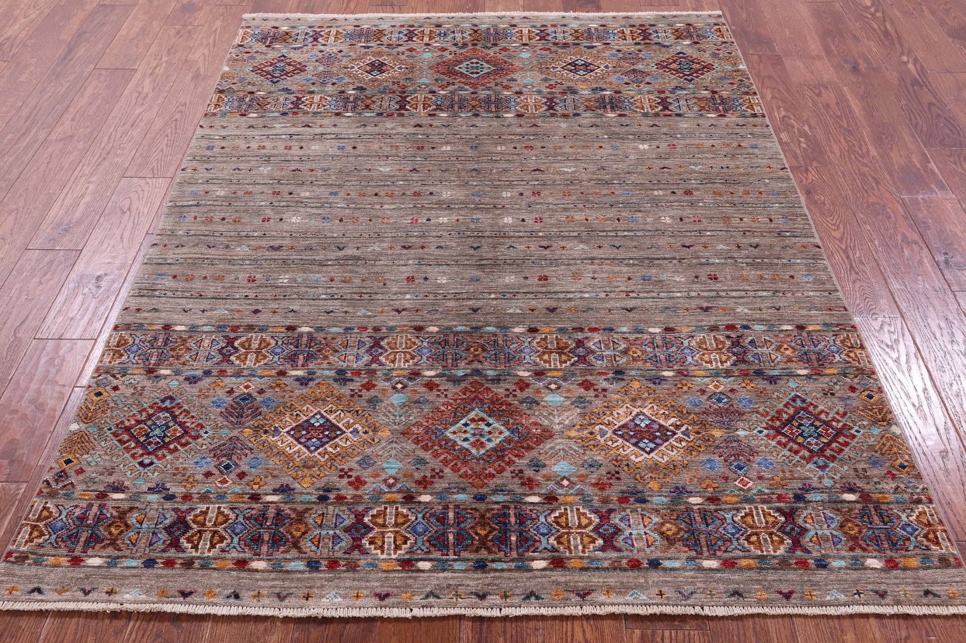 Khorjin Persian Gabbeh Hand Knotted Wool Rug - 5' 0" X 6' 8" - Golden Nile