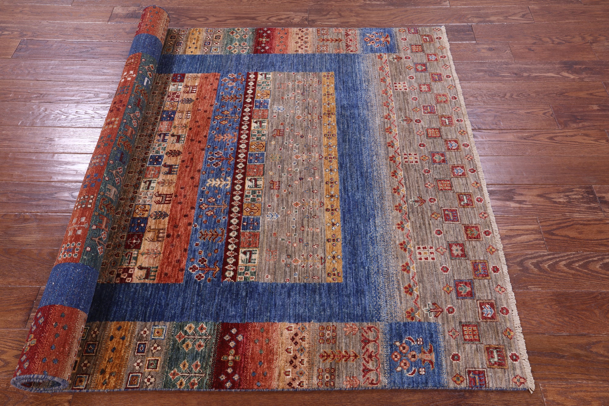 Tribal Persian Gabbeh Hand Knotted Wool Rug - 5' 1" X 6' 8" - Golden Nile