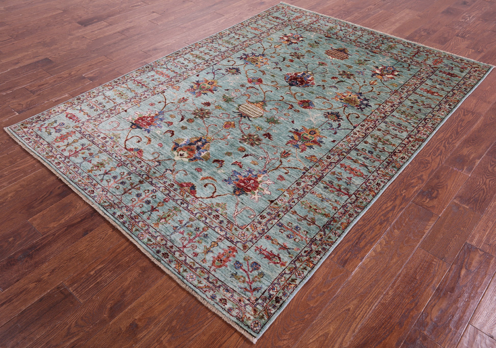 Green Peshawar Hand Knotted Wool Rug - 5' 7" X 7' 10" - Golden Nile