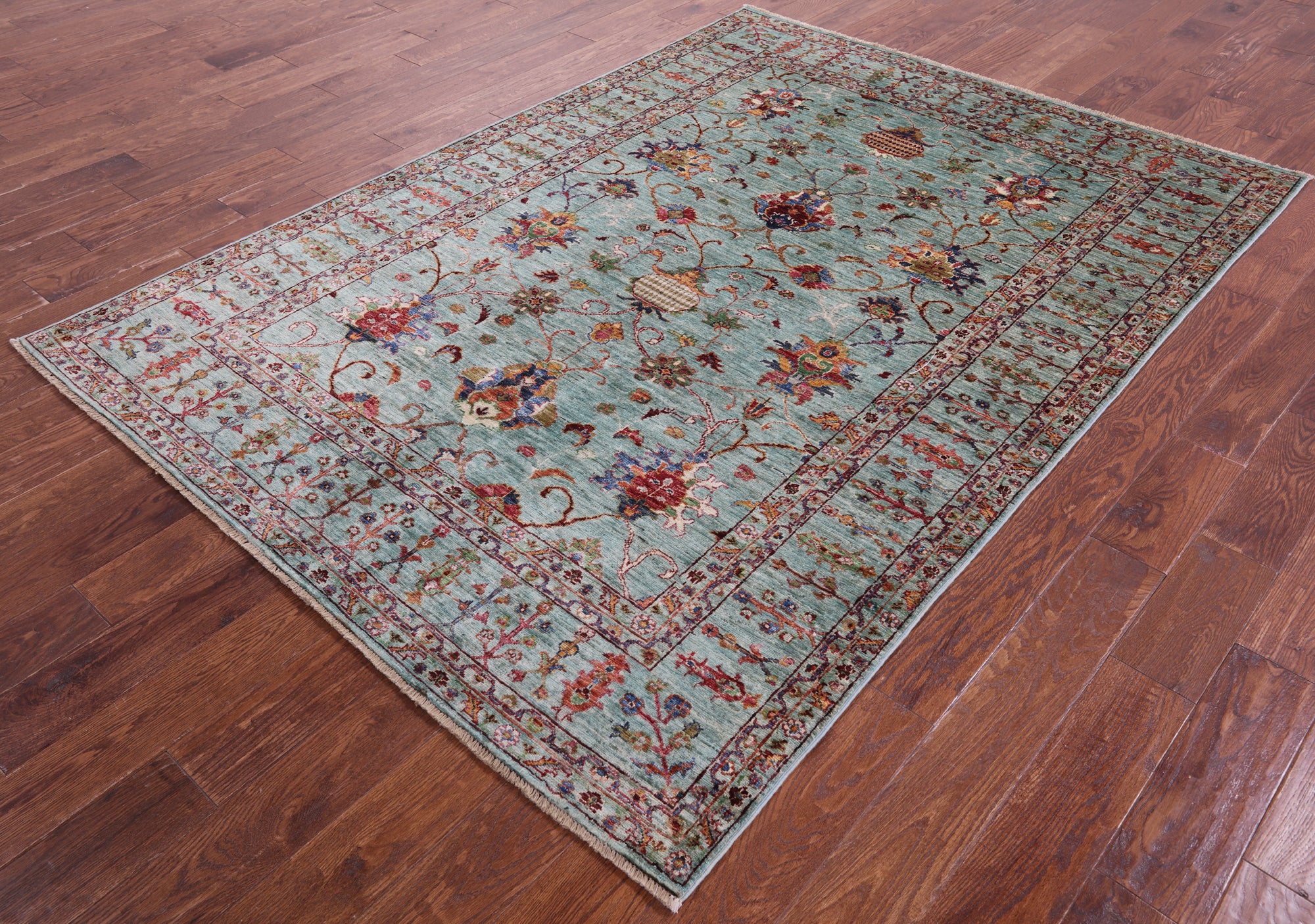 Green Peshawar Hand Knotted Wool Rug - 5' 7" X 7' 10" - Golden Nile