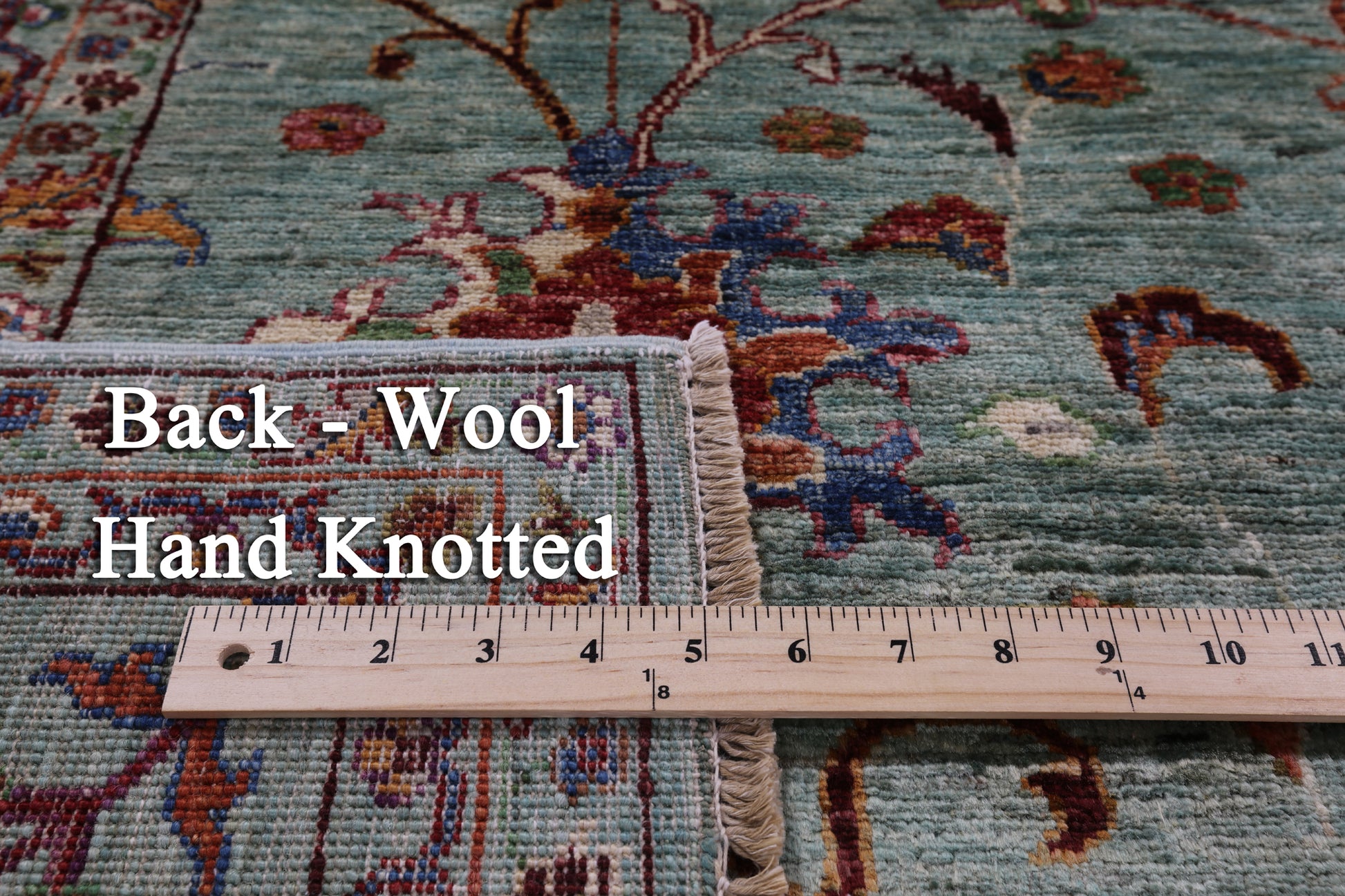 Green Peshawar Hand Knotted Wool Rug - 5' 7" X 7' 10" - Golden Nile