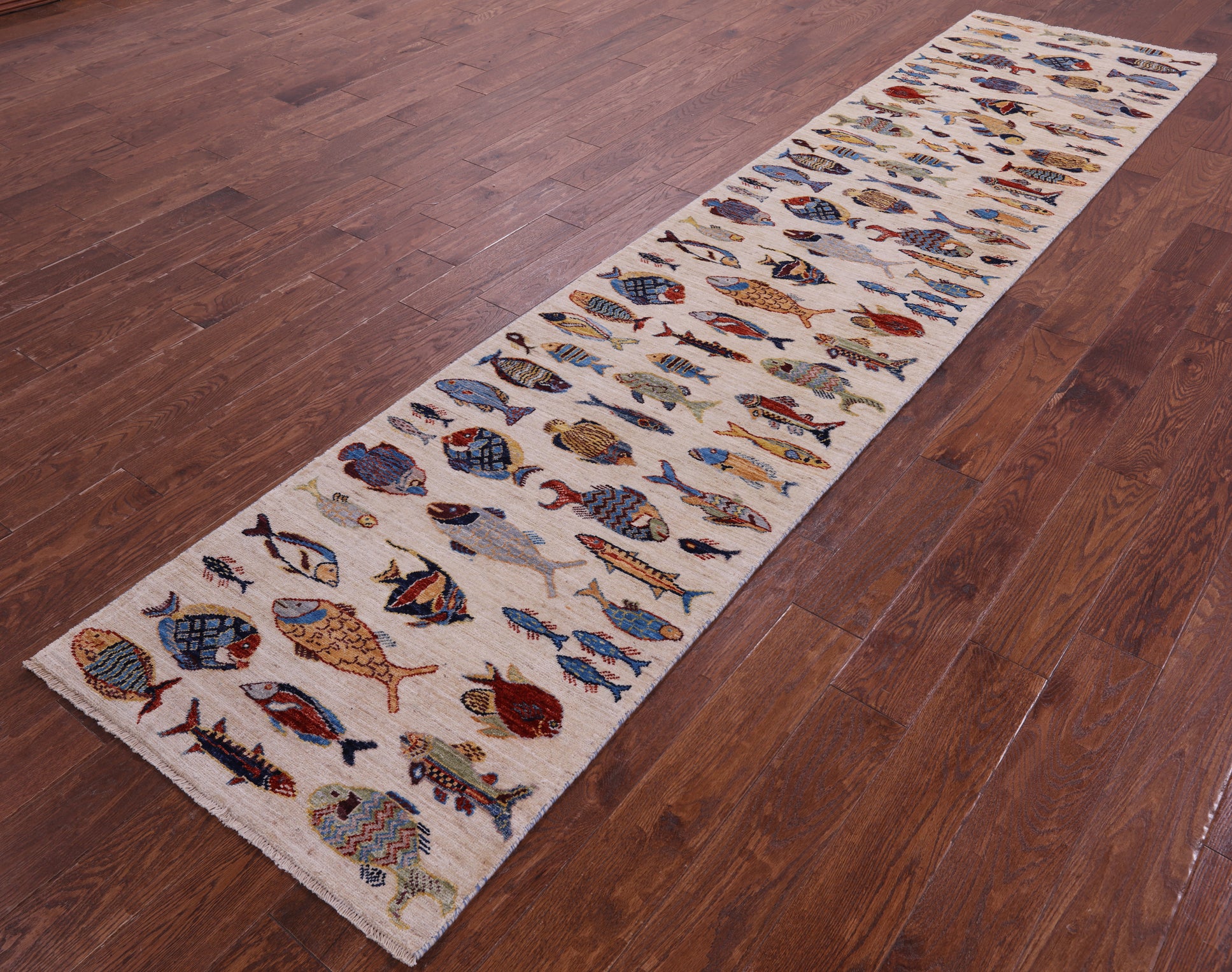 Ivory Fish Design Persian Gabbeh Handmade Wool Runner Rug - 2' 7" X 11' 7" - Golden Nile