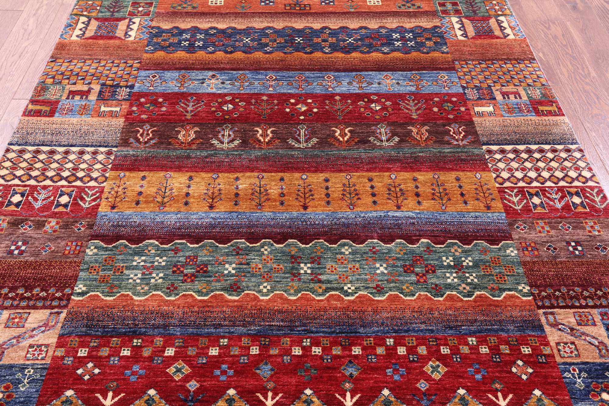 Tribal Persian Gabbeh Hand Knotted Wool Rug - 5' 7" X 7' 10" - Golden Nile