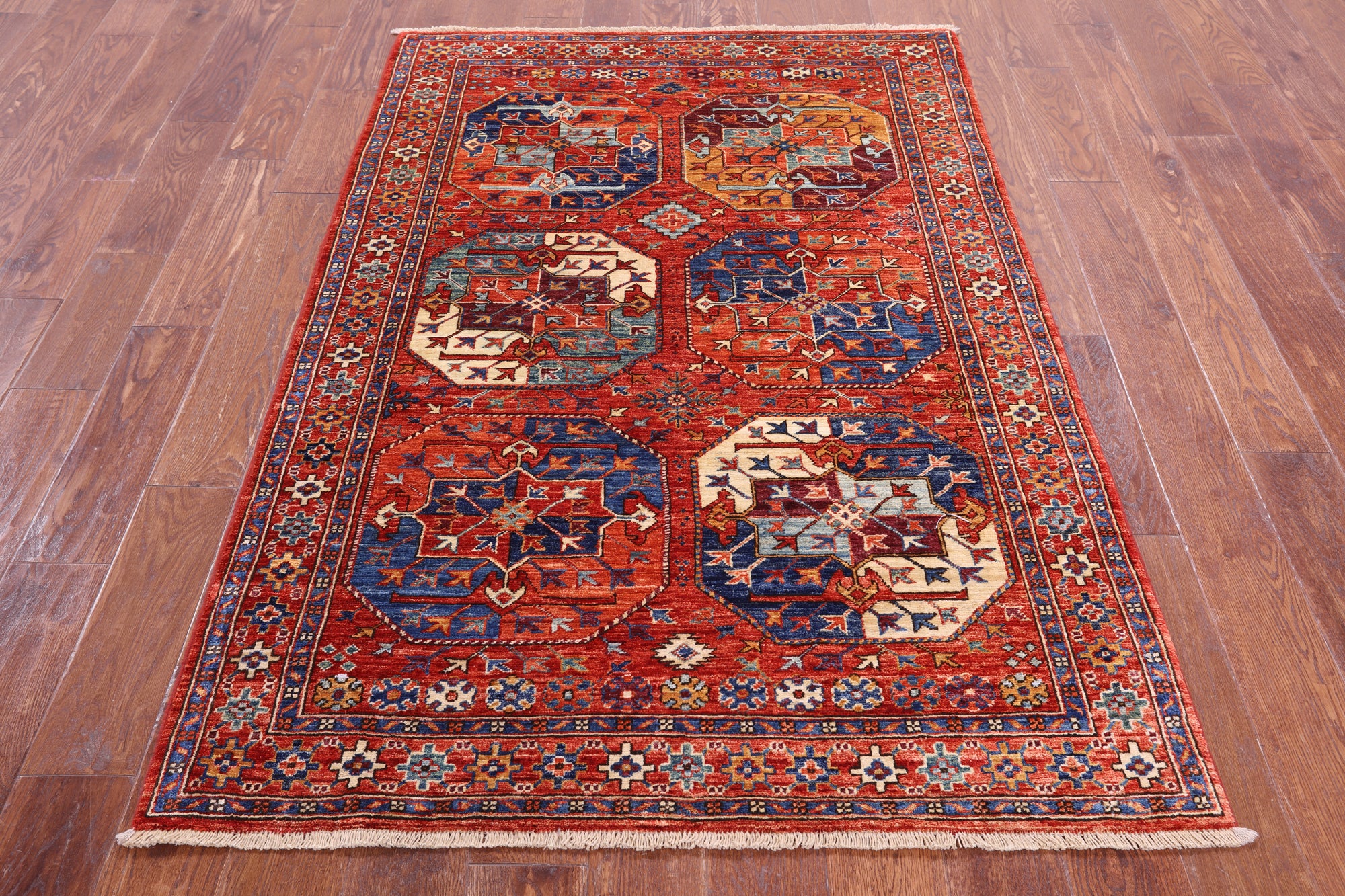 Red Turkmen Ersari Hand Knotted Wool Rug - 3' 11" X 5' 11" - Golden Nile