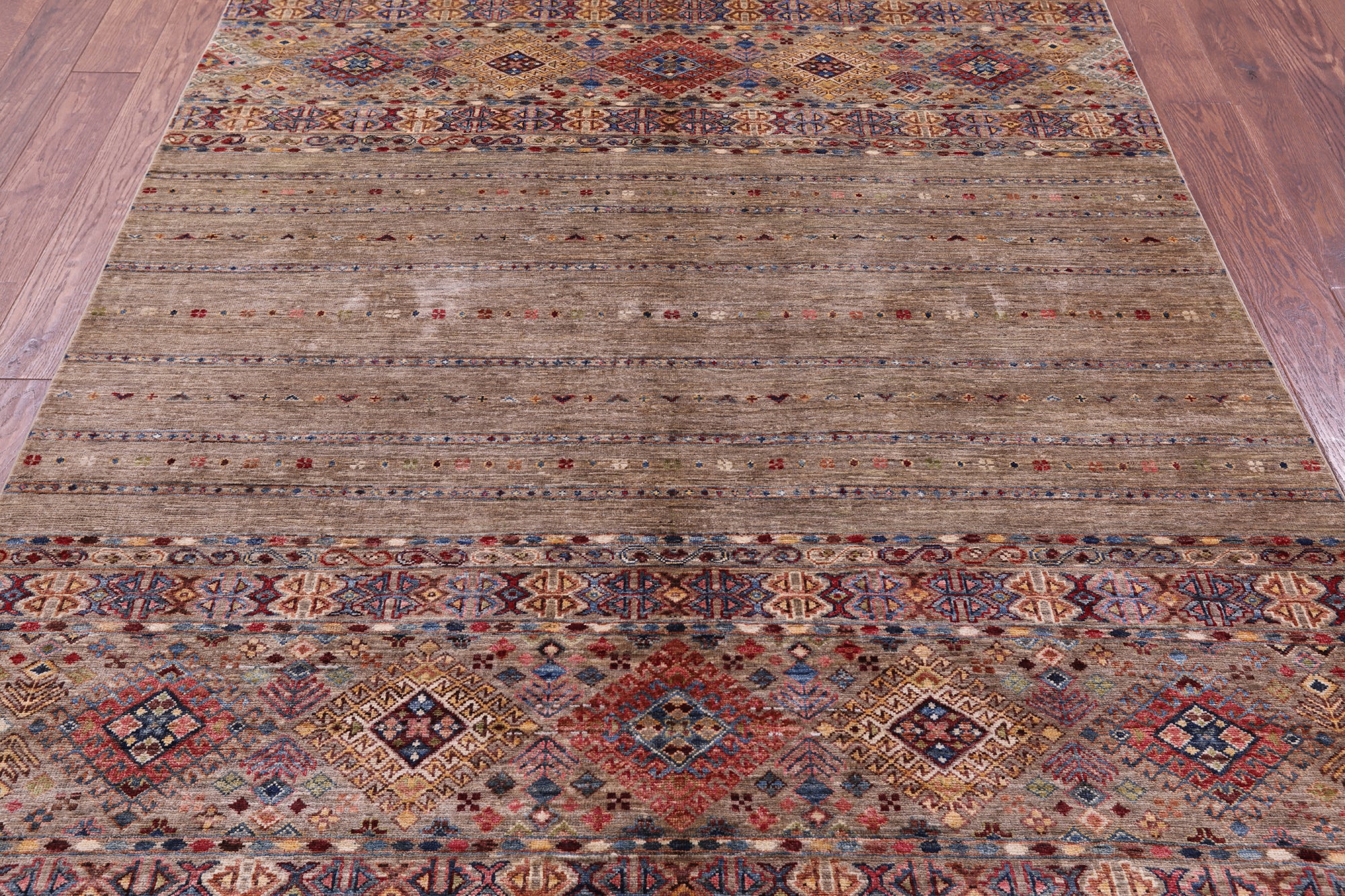 Khorjin Persian Gabbeh Hand Knotted Wool Rug - 5' 10" X 8' 0" - Golden Nile