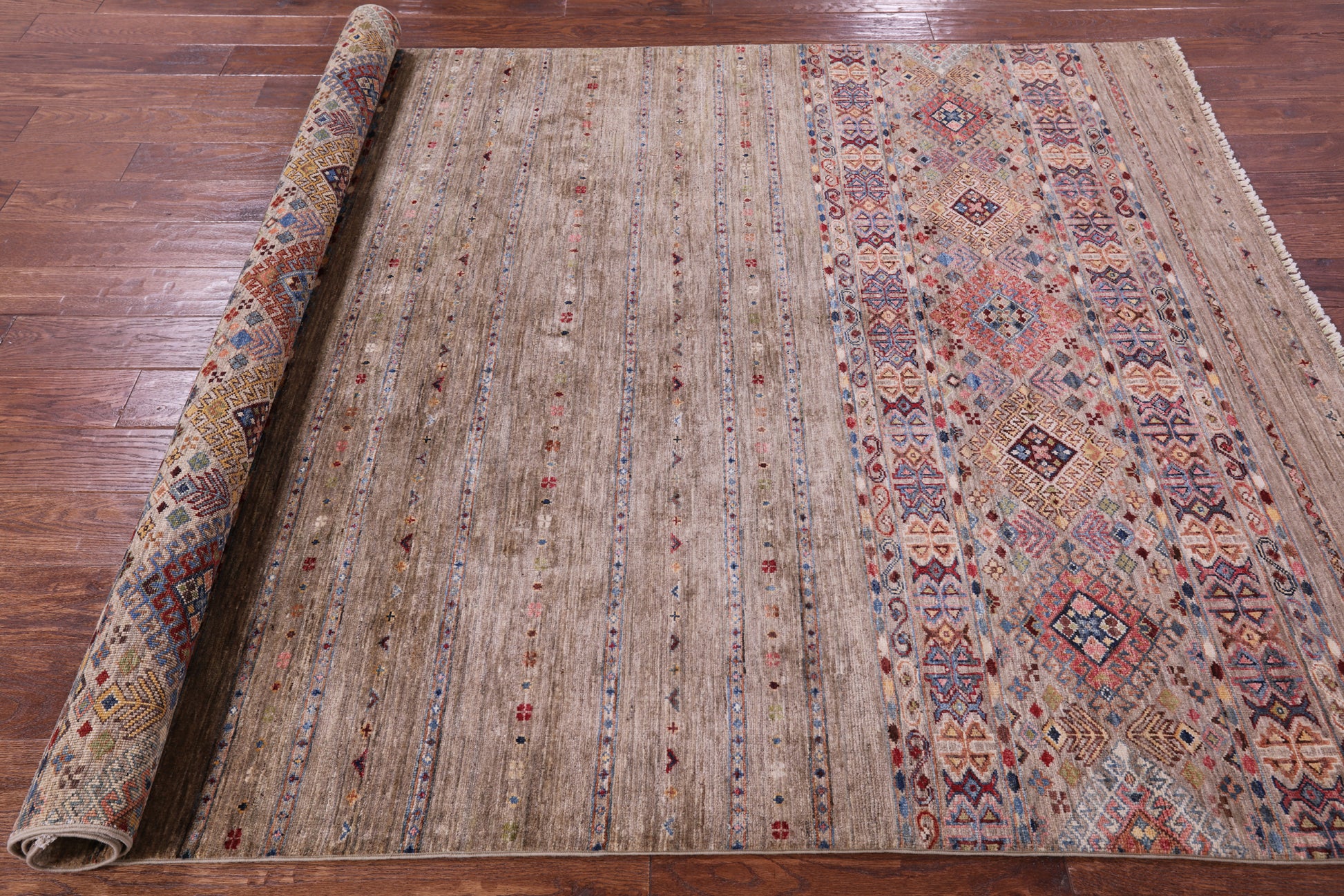 Khorjin Persian Gabbeh Hand Knotted Wool Rug - 5' 10" X 8' 0" - Golden Nile