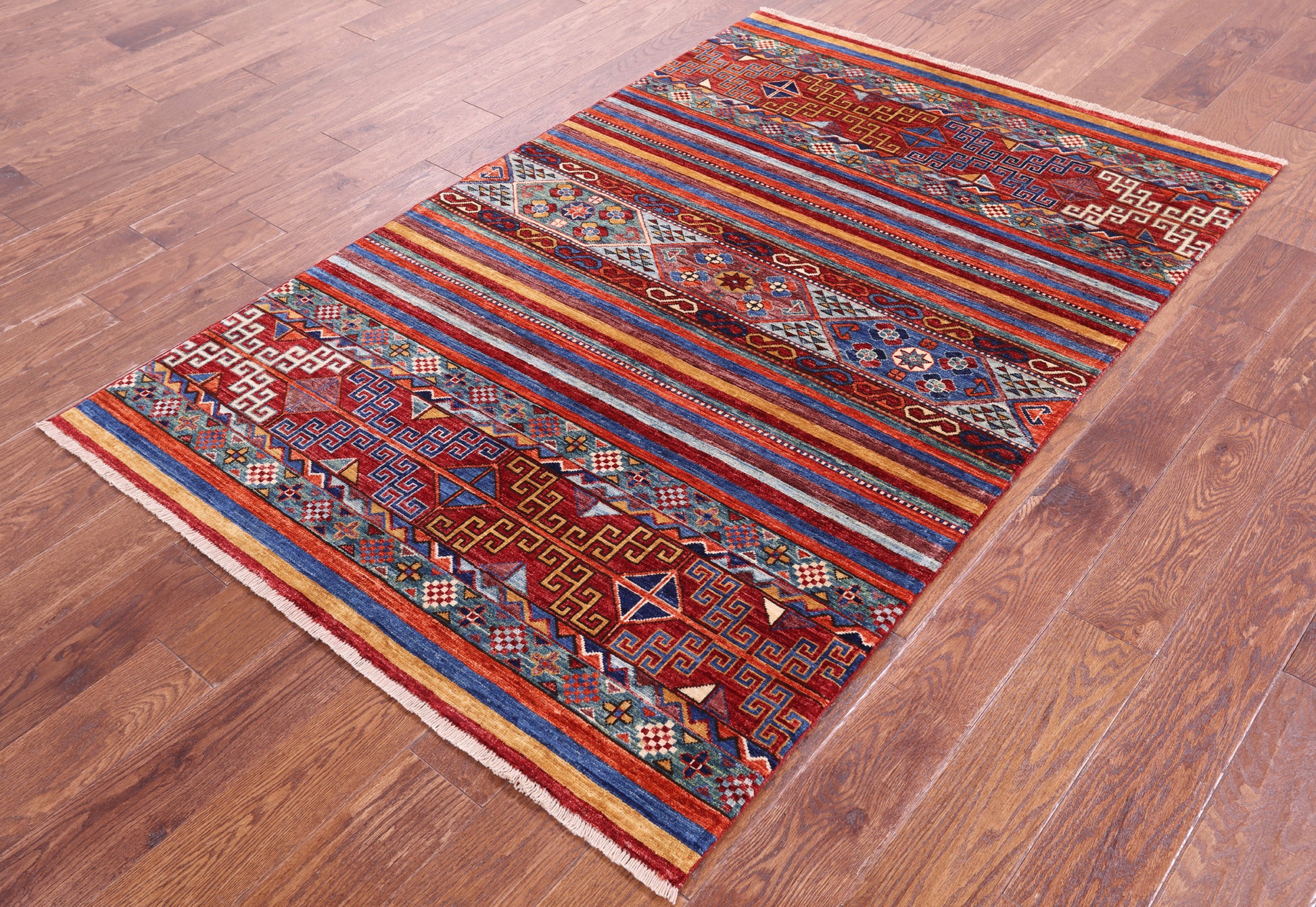 Khorjin Persian Gabbeh Hand Knotted Wool Rug - 4' 1" X 6' 3" - Golden Nile