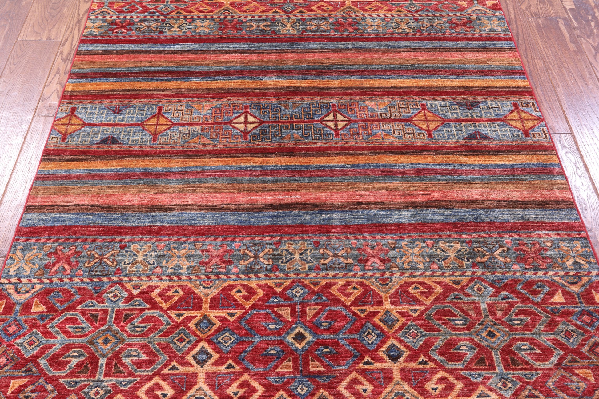 Khorjin Persian Gabbeh Hand Knotted Wool Rug - 4' 2" X 6' 2" - Golden Nile