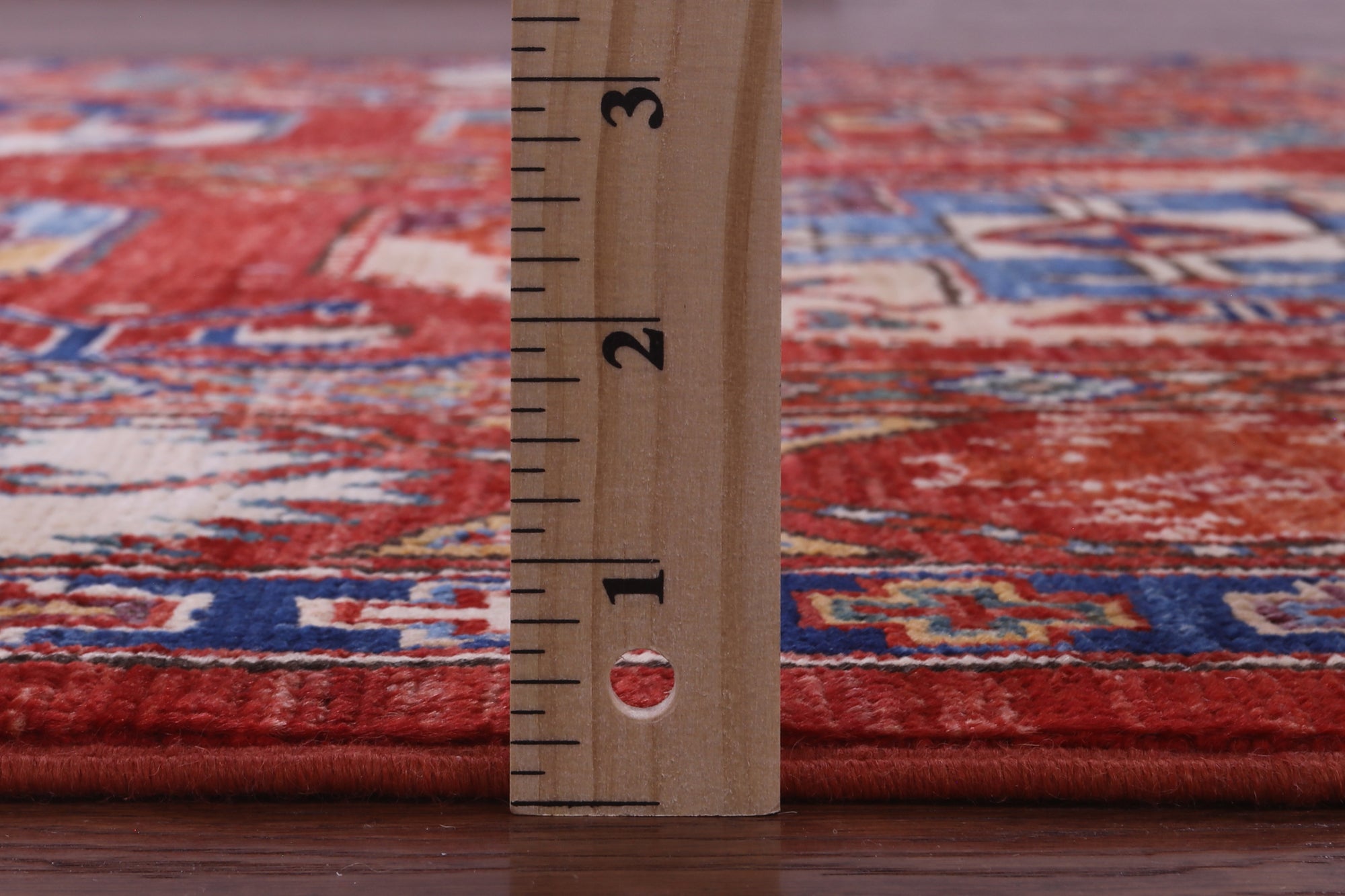 Red Turkmen Ersari Hand Knotted Wool Rug - 4' 10" X 6' 7" - Golden Nile