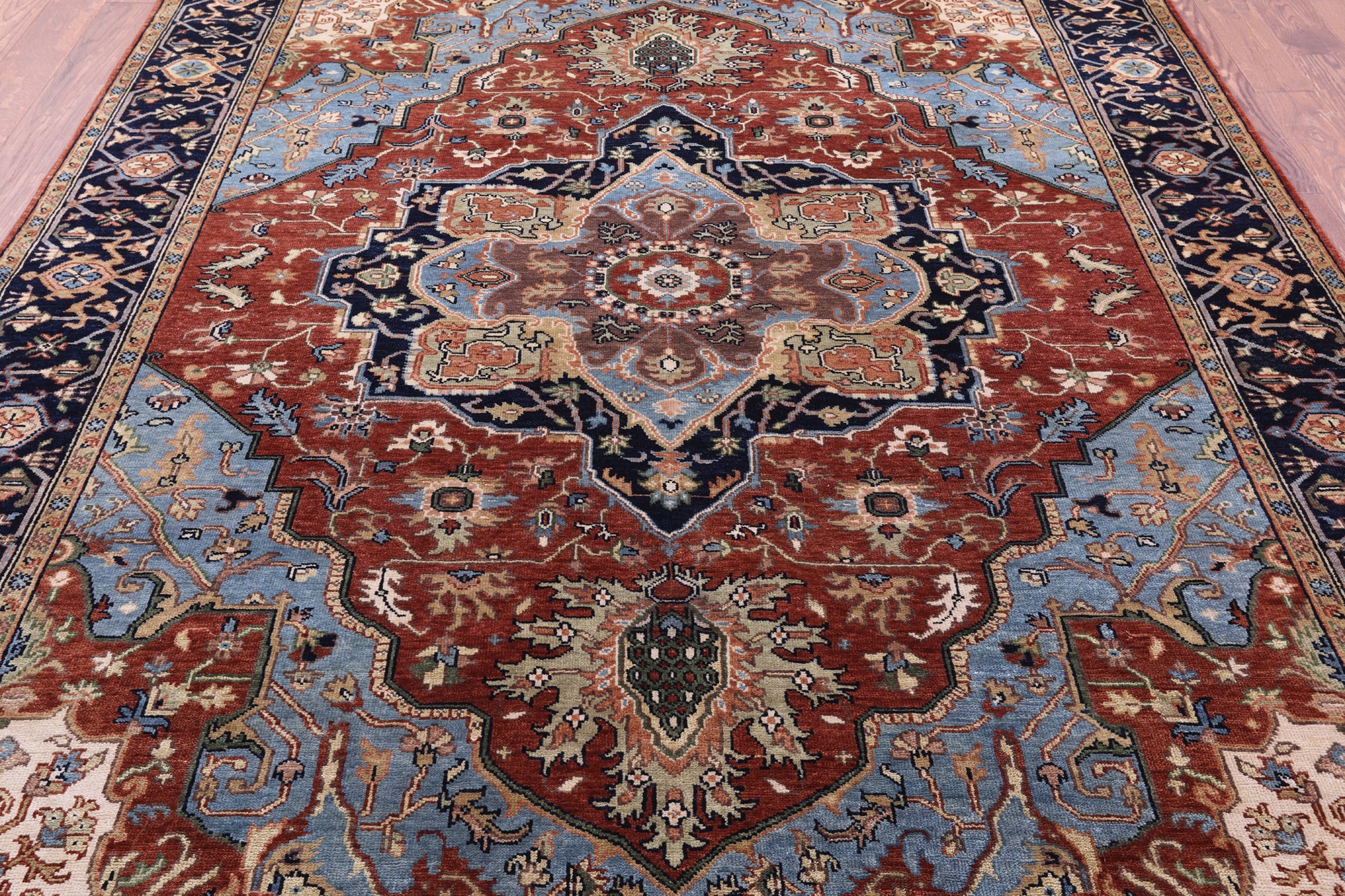 Rust Persian Fine Serapi Hand Knotted Wool Rug - 7' 10" X 9' 10" - Golden Nile