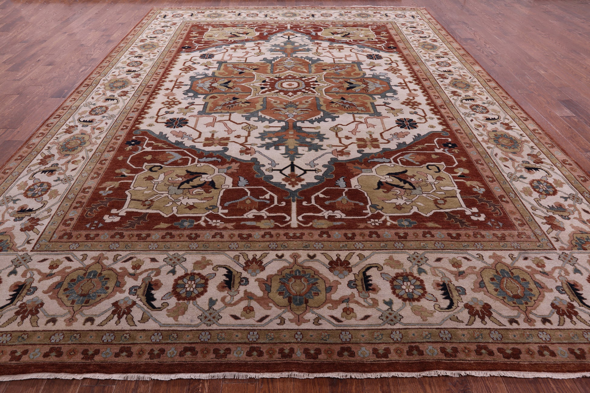 Ivory Persian Fine Serapi Hand Knotted Wool Rug - 11' 9" X 15' 1" - Golden Nile