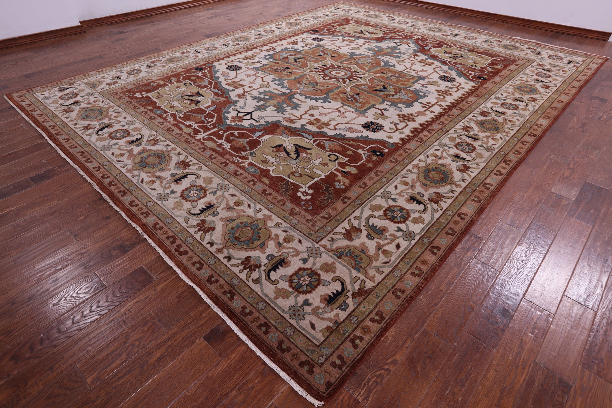 Ivory Persian Fine Serapi Hand Knotted Wool Rug - 11' 9" X 15' 1" - Golden Nile