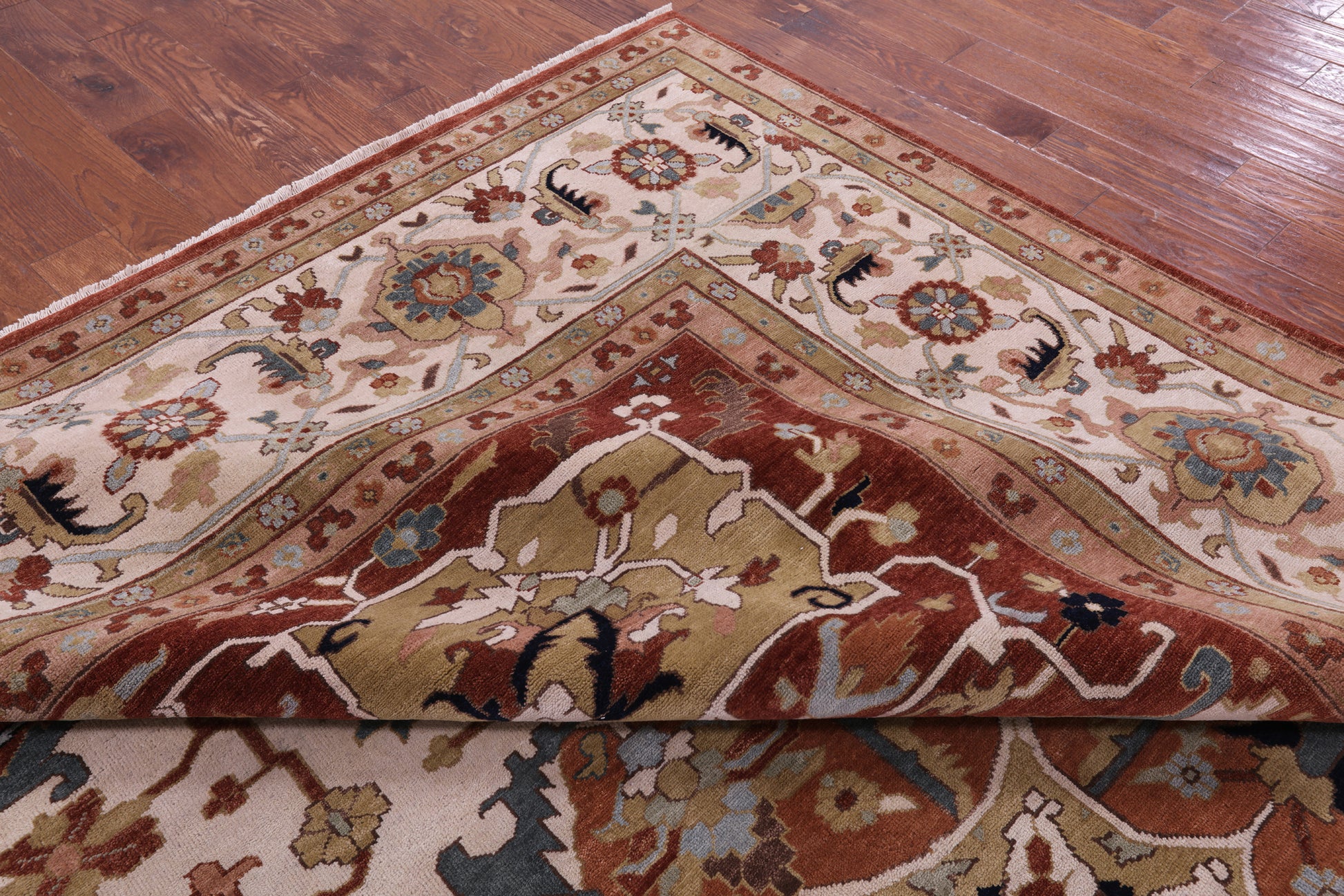 Ivory Persian Fine Serapi Hand Knotted Wool Rug - 11' 9" X 15' 1" - Golden Nile