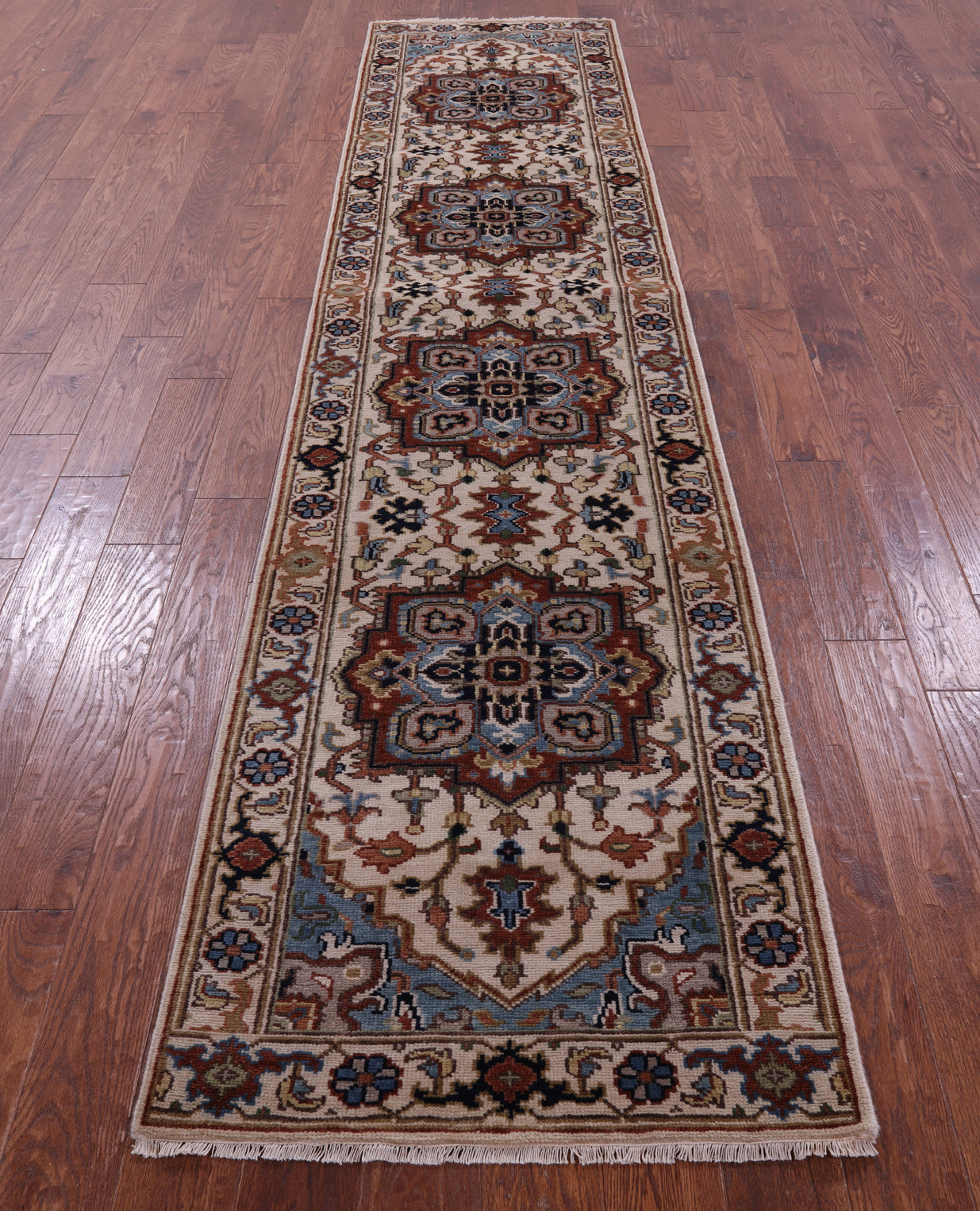 Ivory Persian Fine Serapi Hand Knotted Wool Runner Rug - 2' 7" X 11' 9" - Golden Nile