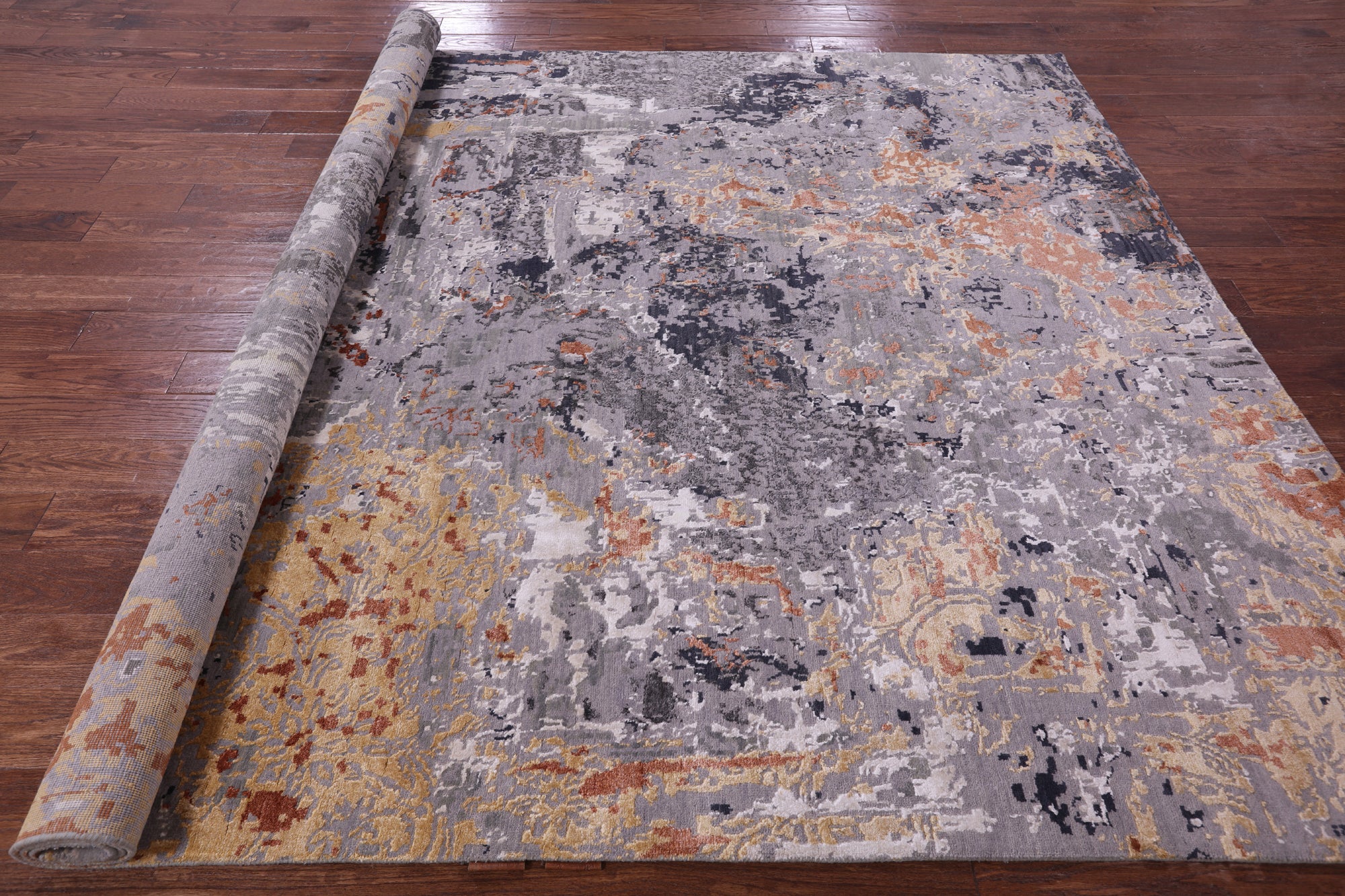 Abstract Contemporary Hand Knotted Wool & Silk Rug - 7' 11" X 10' 0" - Golden Nile