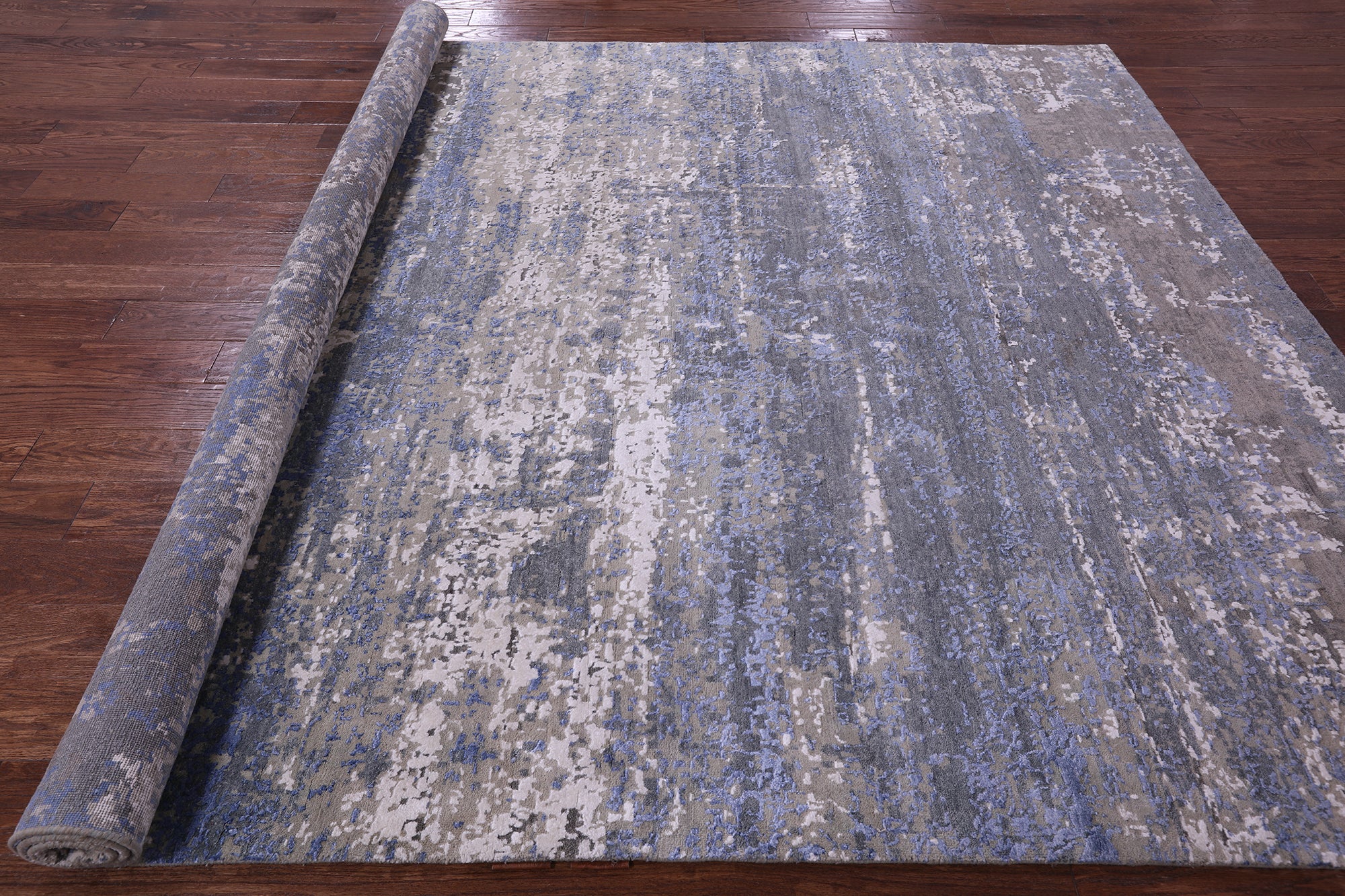 Abstract Contemporary Hand Knotted Wool & Silk Rug - 7' 11" X 10' 0" - Golden Nile