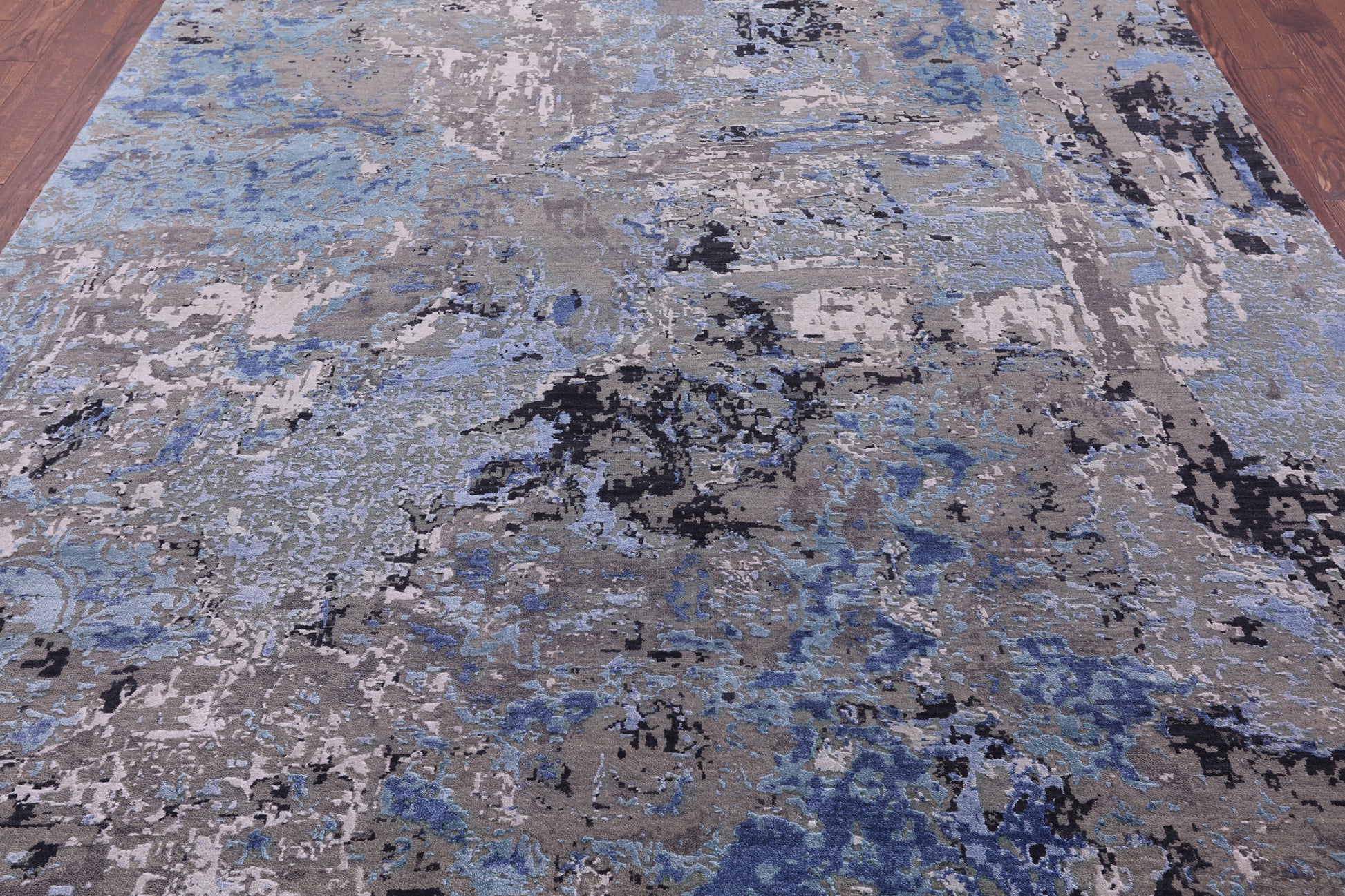Abstract Modern Hand Knotted Wool Rug - 7' 11" X 10' 1" - Golden Nile