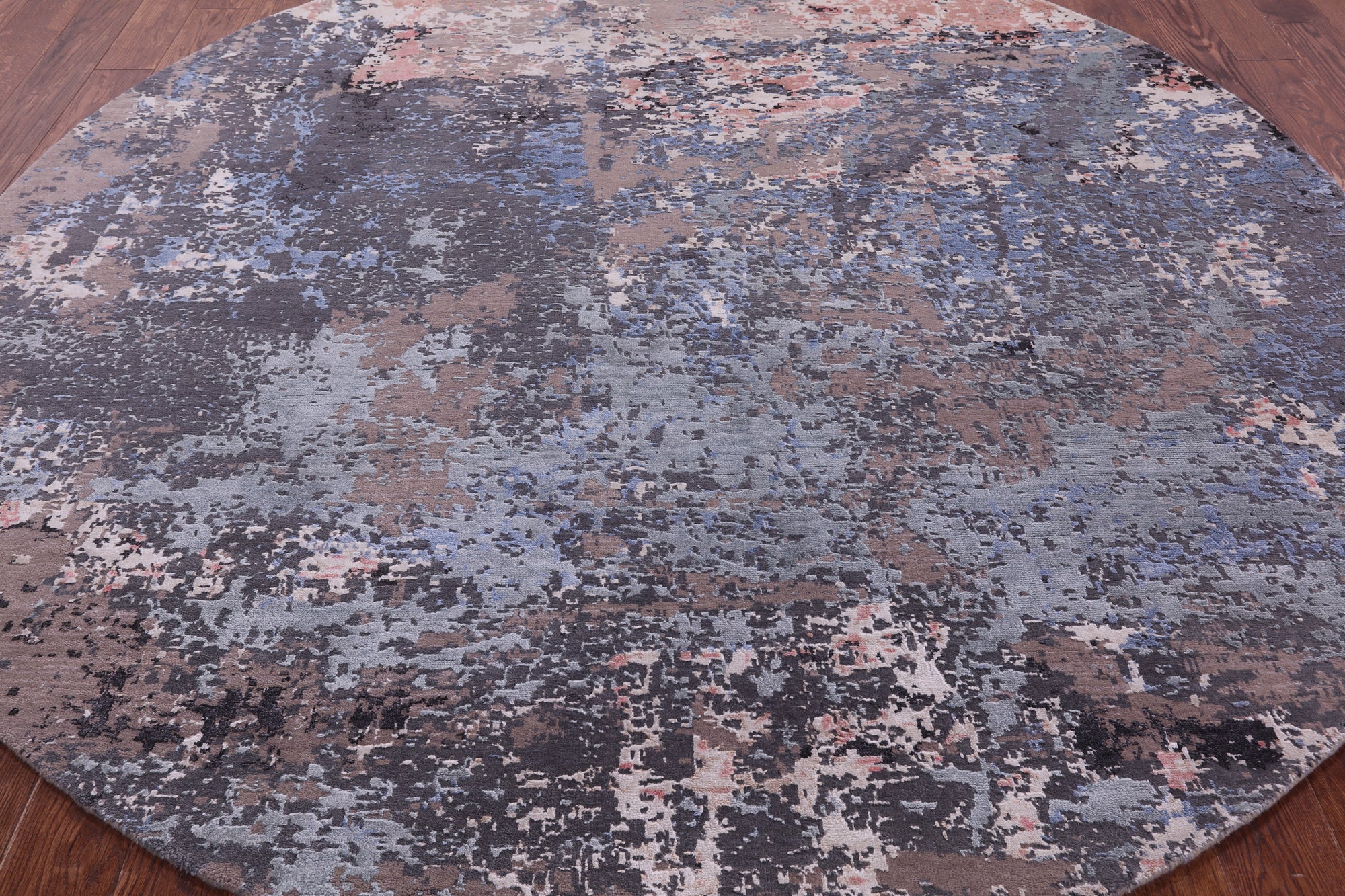 Round Abstract Contemporary Hand Knotted Wool & Silk Rug - 7' 11" X 7' 11" - Golden Nile