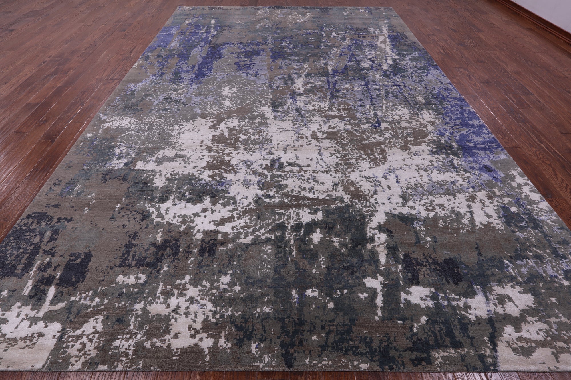 Abstract Contemporary Hand Knotted Wool & Silk Rug - 9' 10" X 14' 1" - Golden Nile