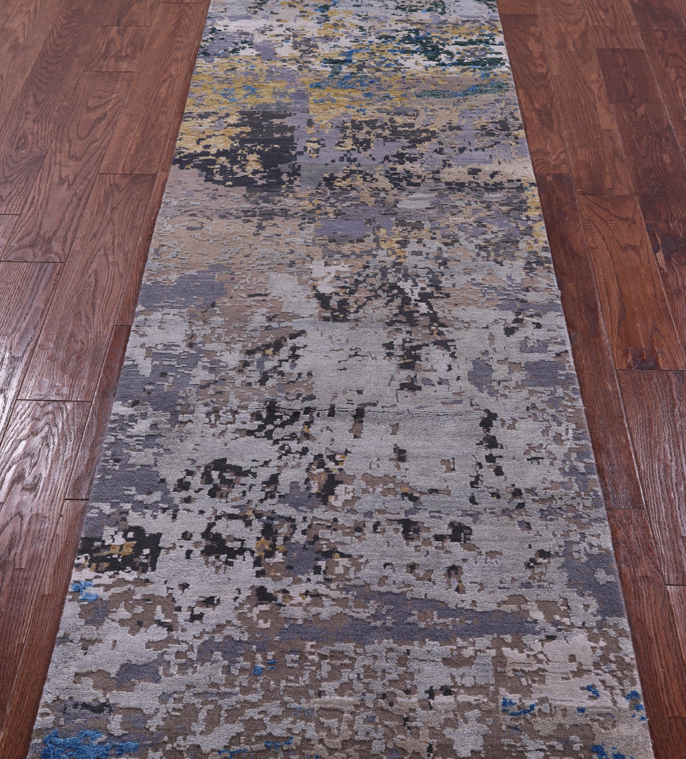 Abstract Contemporary Hand Knotted Wool & Silk Runner Rug - 2' 7" X 10' 2" - Golden Nile