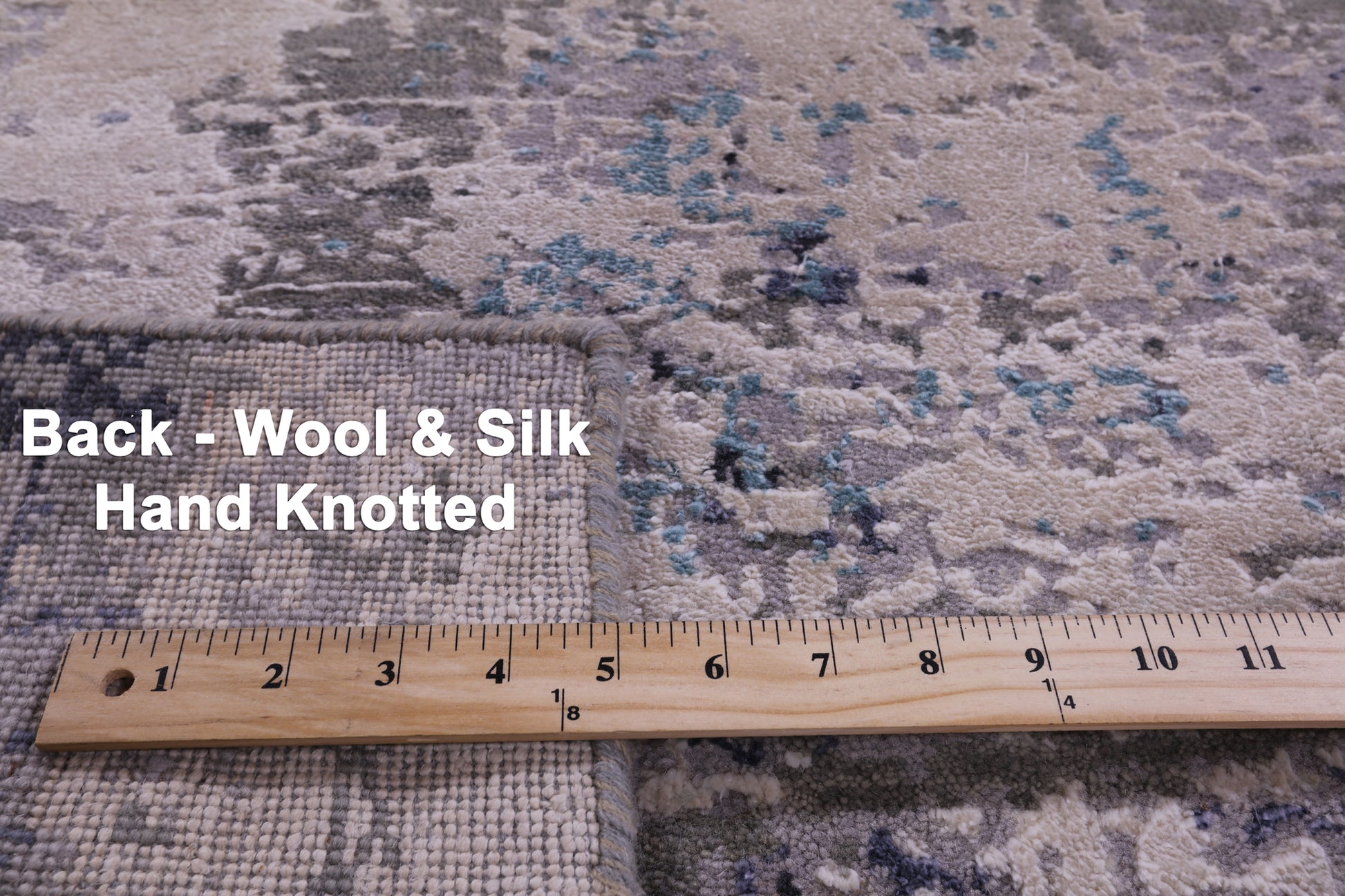 Abstract Contemporary Hand Knotted Wool & Silk Rug - 4' 0" X 6' 2" - Golden Nile