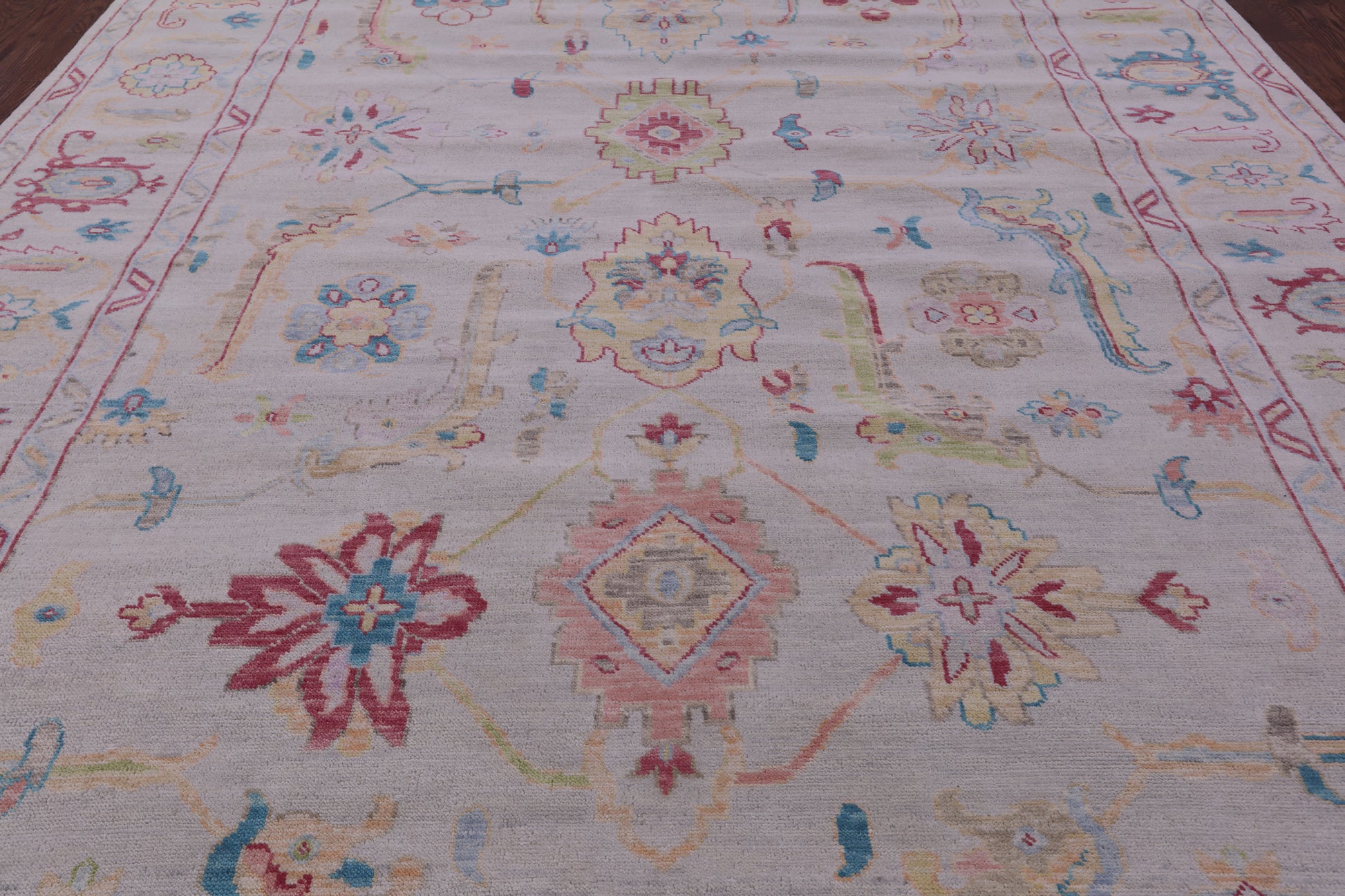 Ivory Turkish Oushak Hand Knotted Wool Rug - 9' 11" X 13' 10" - Golden Nile