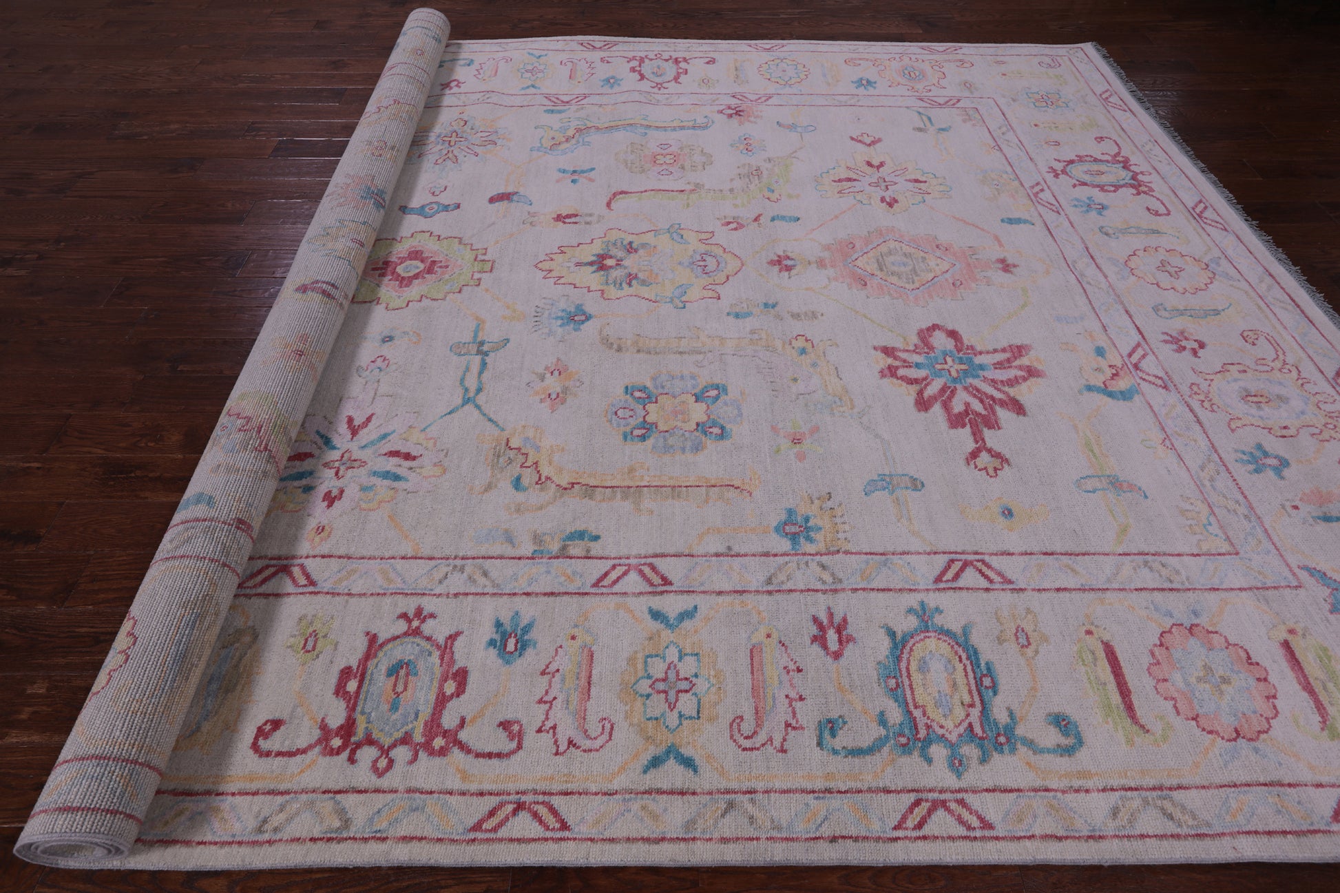 Ivory Turkish Oushak Hand Knotted Wool Rug - 9' 11" X 13' 10" - Golden Nile
