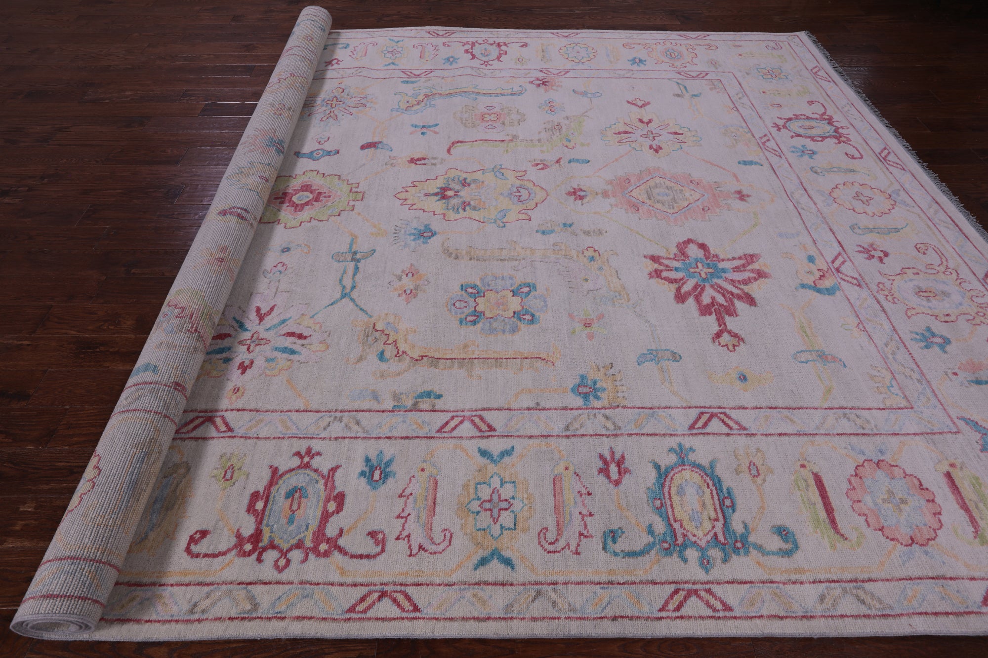 Ivory Turkish Oushak Hand Knotted Wool Rug - 9' 11" X 13' 10" - Golden Nile