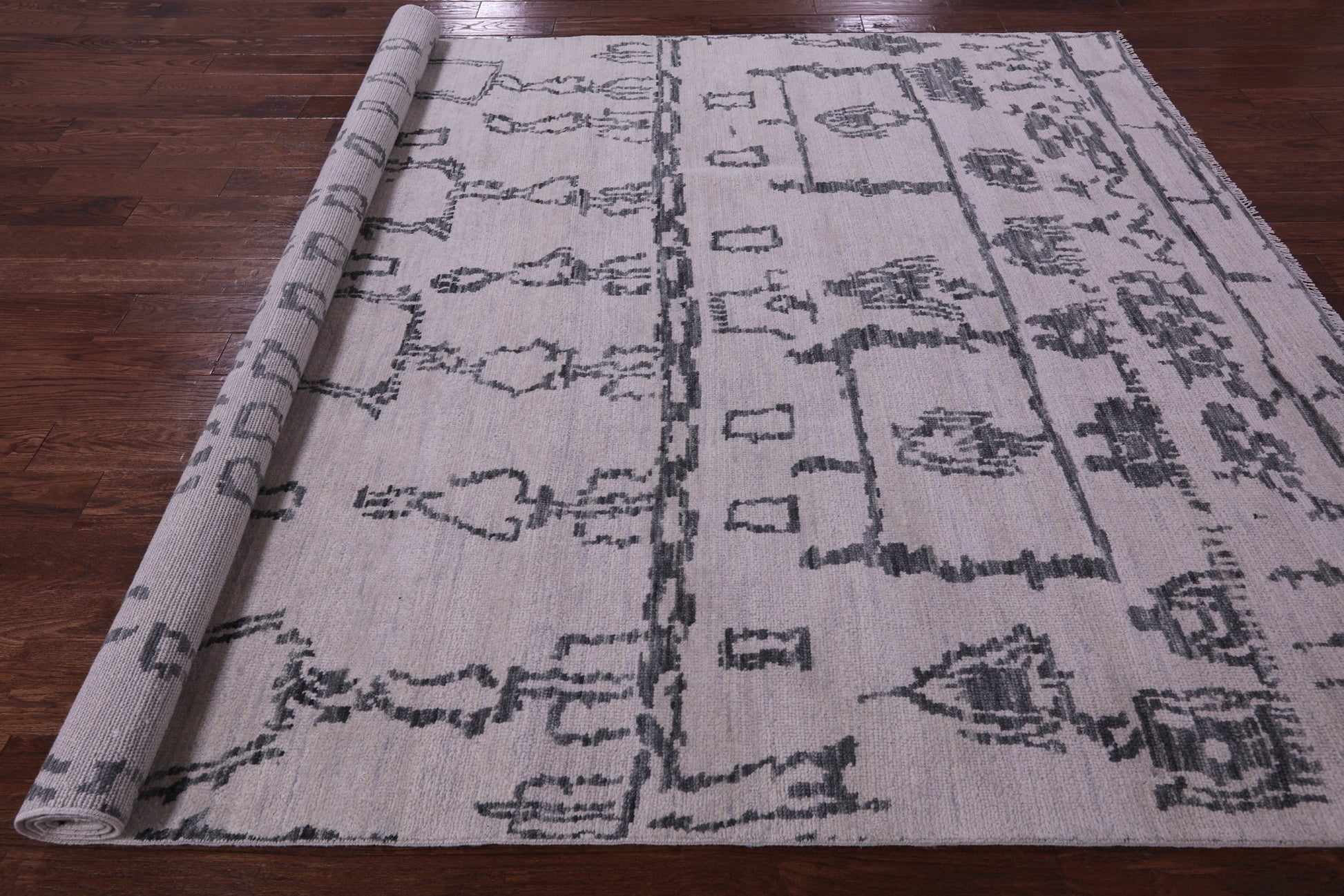 Ivory Tribal Moroccan Hand Knotted Wool Rug - 7' 11" X 10' 0" - Golden Nile