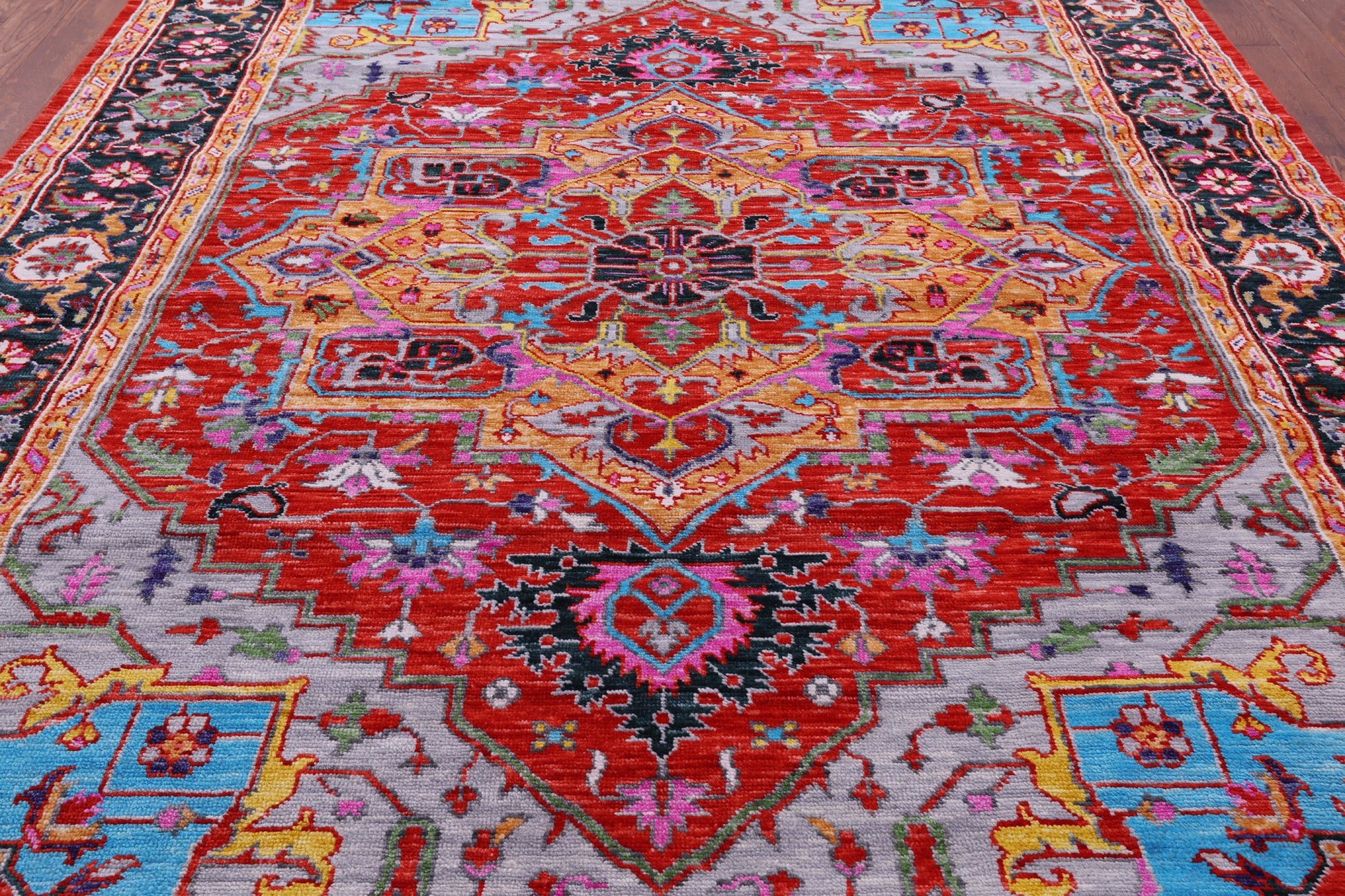 Red Persian Fine Serapi Hand Knotted Wool Rug - 9' 3" X 12' 0" - Golden Nile