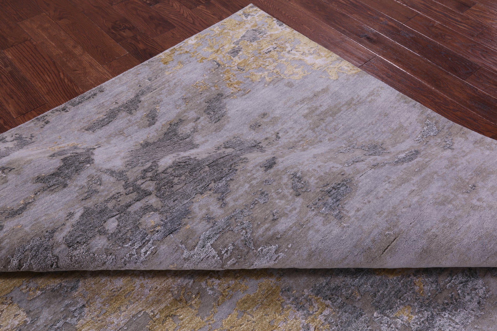 Abstract Contemporary Hand Knotted Wool & Silk Rug - 8' 11" X 11' 11" - Golden Nile