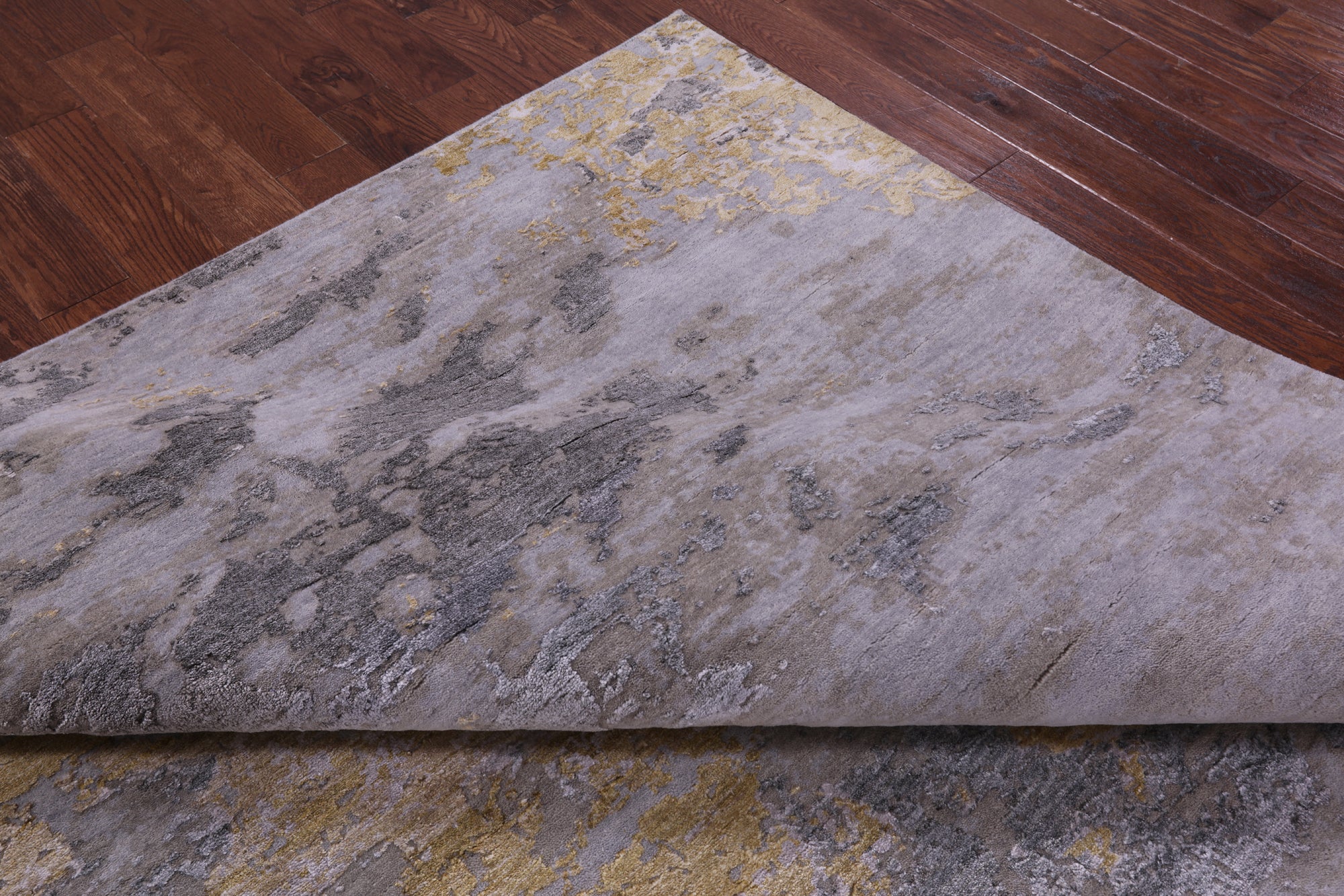 Abstract Contemporary Hand Knotted Wool & Silk Rug - 8' 11" X 11' 11" - Golden Nile