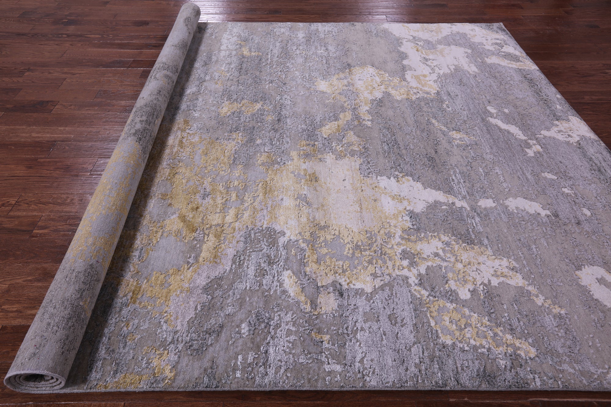 Abstract Contemporary Hand Knotted Wool & Silk Rug - 8' 11" X 11' 11" - Golden Nile