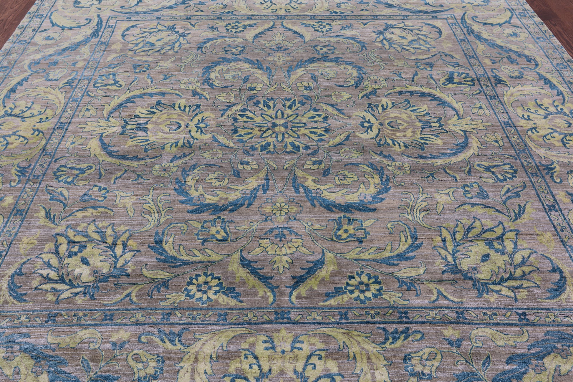 Grey Square Persian Tabriz Hand Knotted Wool Rug - 9' 2" X 9' 5" - Golden Nile