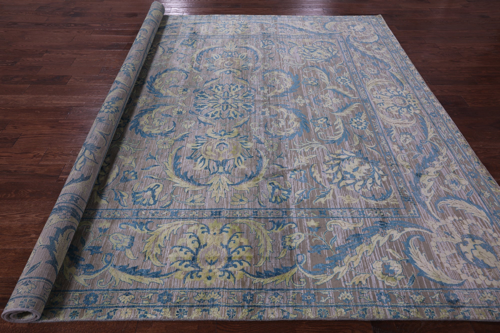 Grey Square Persian Tabriz Hand Knotted Wool Rug - 9' 2" X 9' 5" - Golden Nile