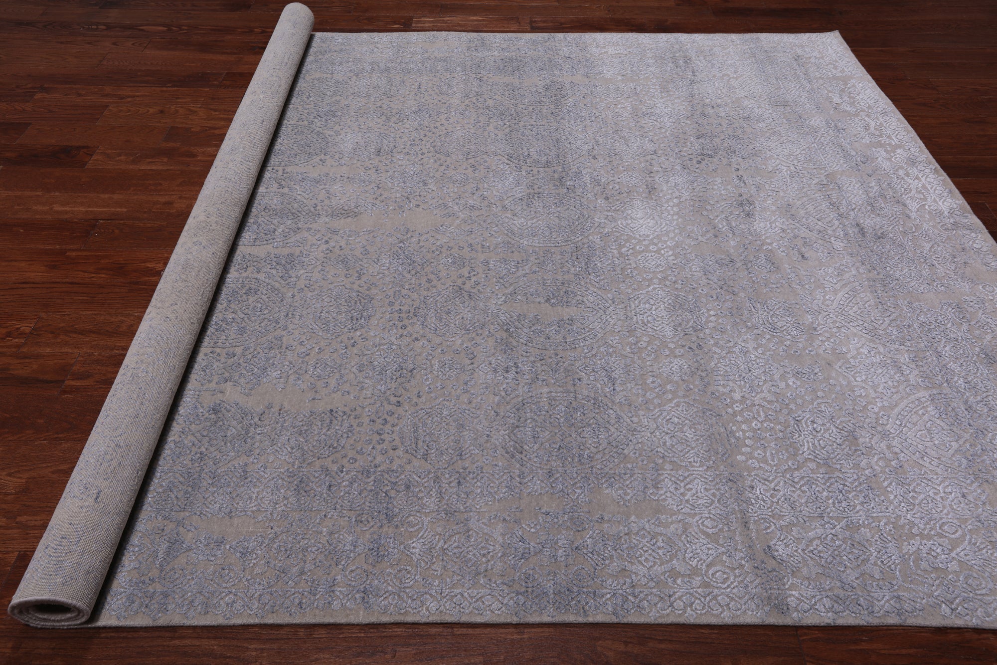 Persian Hand Knotted Wool & Silk Rug - 7' 10" X 10' 2"
