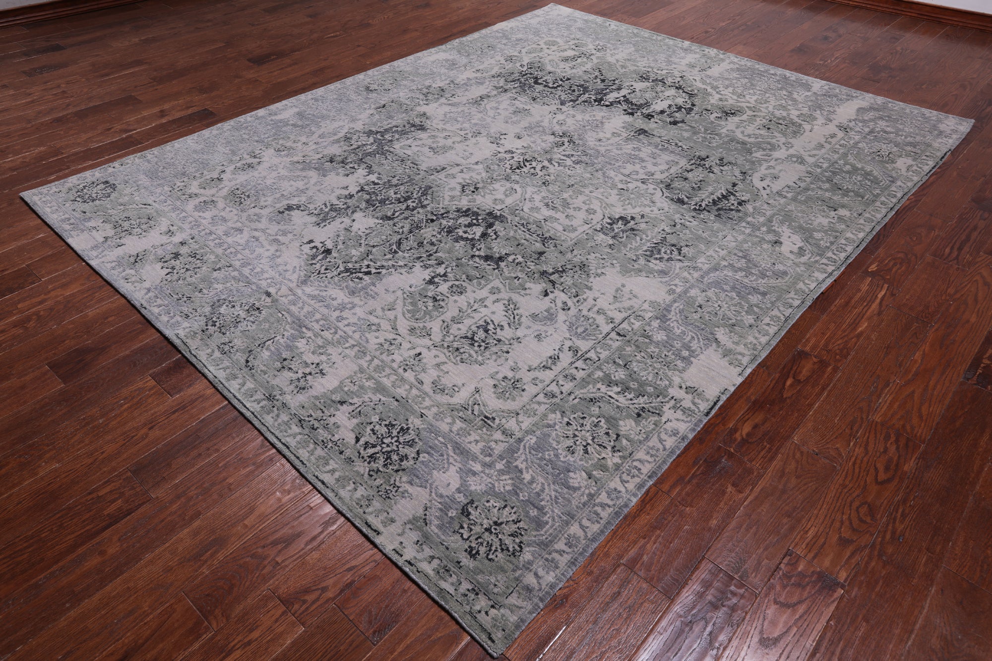 Grey Persian Fine Serapi Hand Knotted Wool & Silk Rug - 7' 11" X 10' 2"