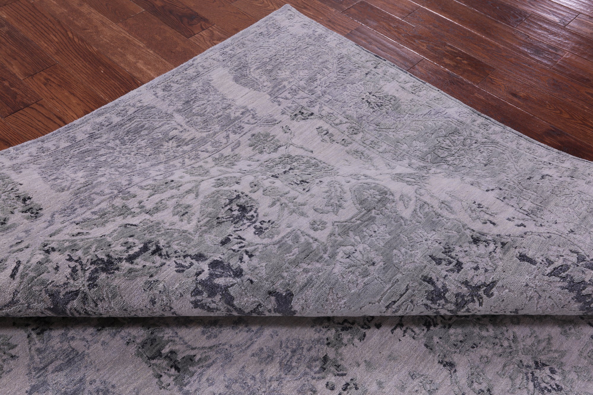 Grey Persian Fine Serapi Hand Knotted Wool & Silk Rug - 7' 11" X 10' 2" - Golden Nile