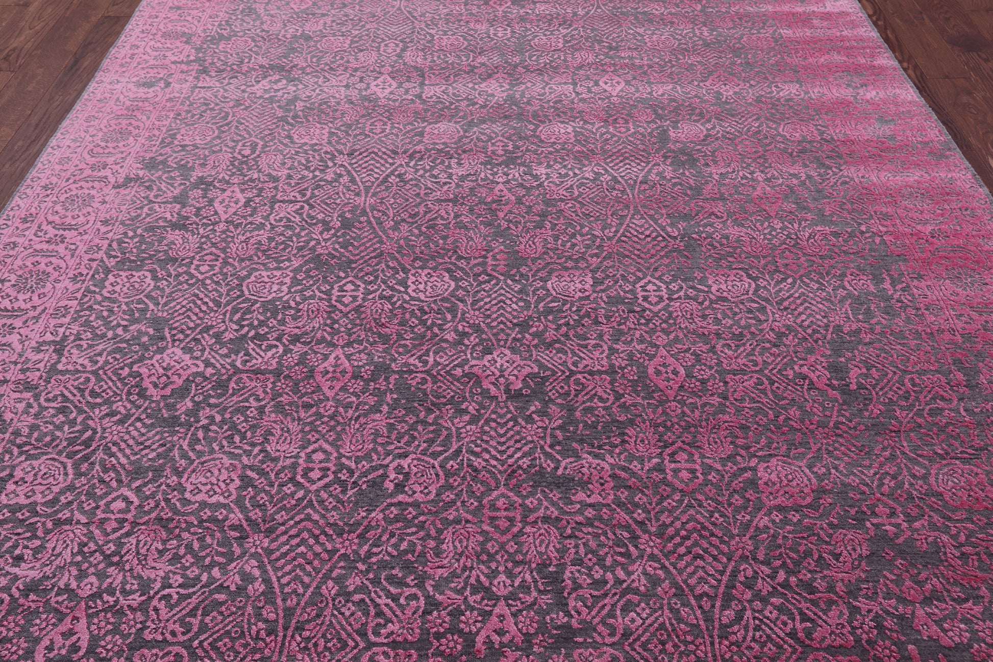 Grey Persian Tabriz Hand Knotted Wool & Silk Rug - 7' 10" X 10' 5" - Golden Nile