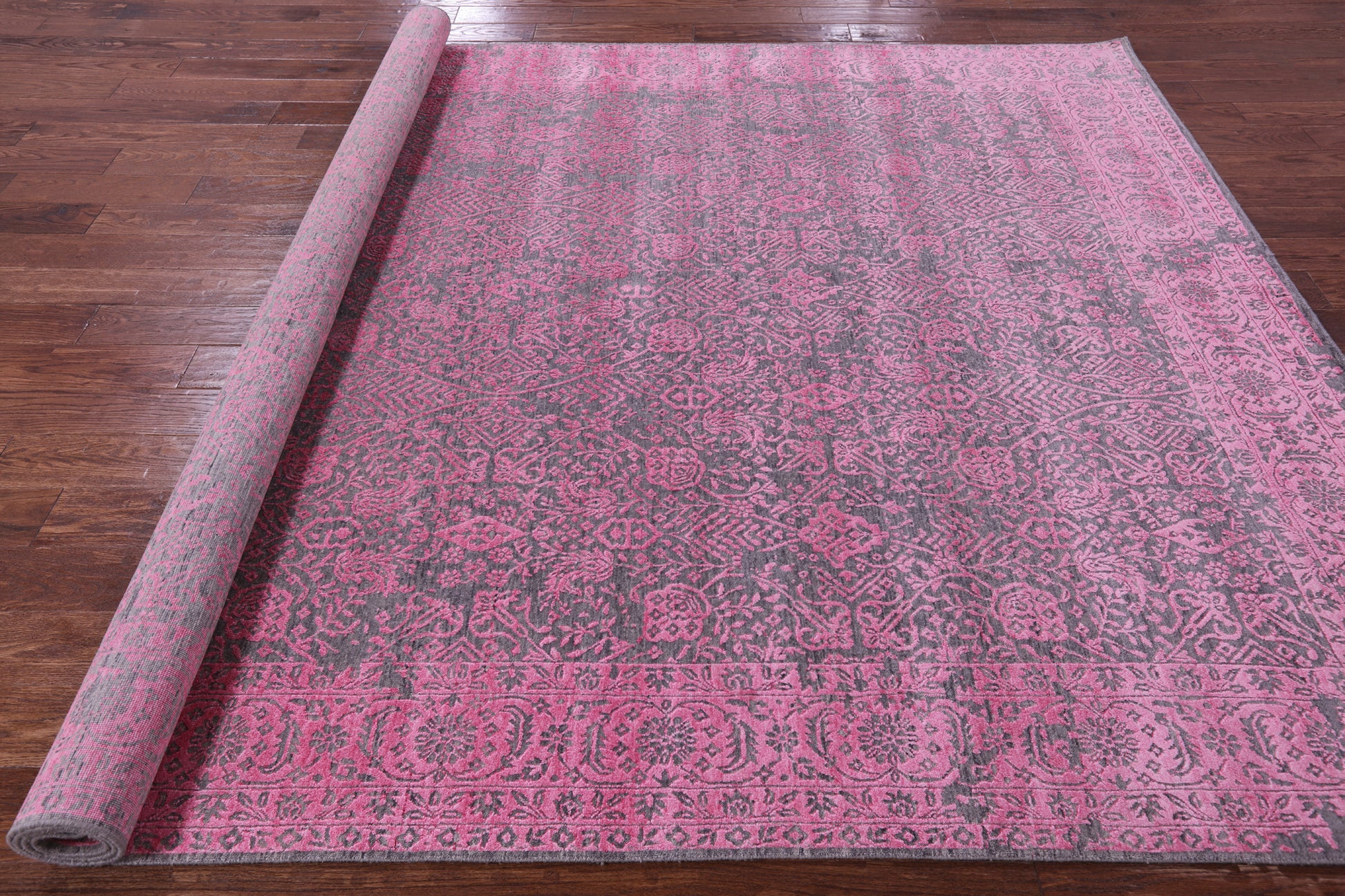 Grey Persian Tabriz Hand Knotted Wool & Silk Rug - 7' 10" X 10' 5" - Golden Nile